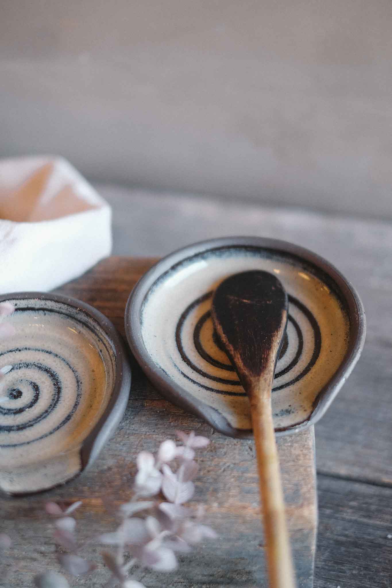 Spoon Rest — Black Clay