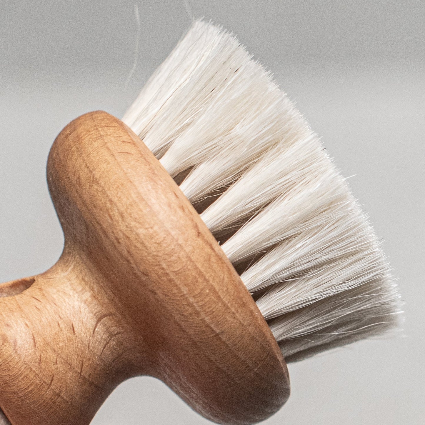 Hanging Face Brush