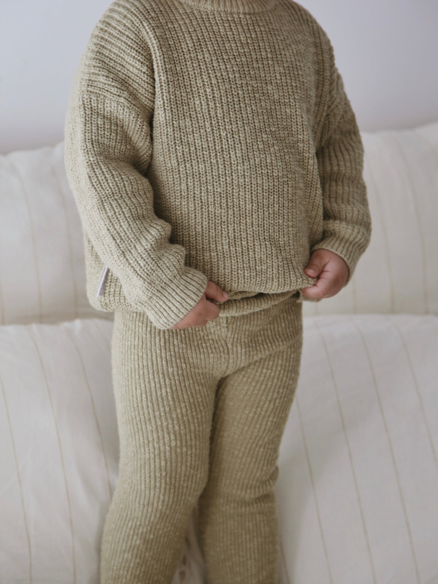 JUMPER | OLIVE