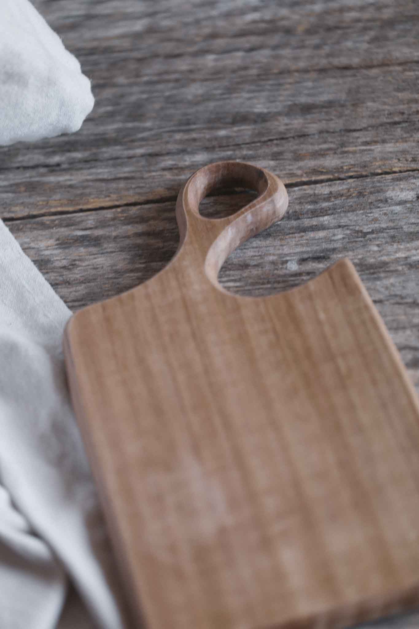 Tasmanian Oak Cheese Board