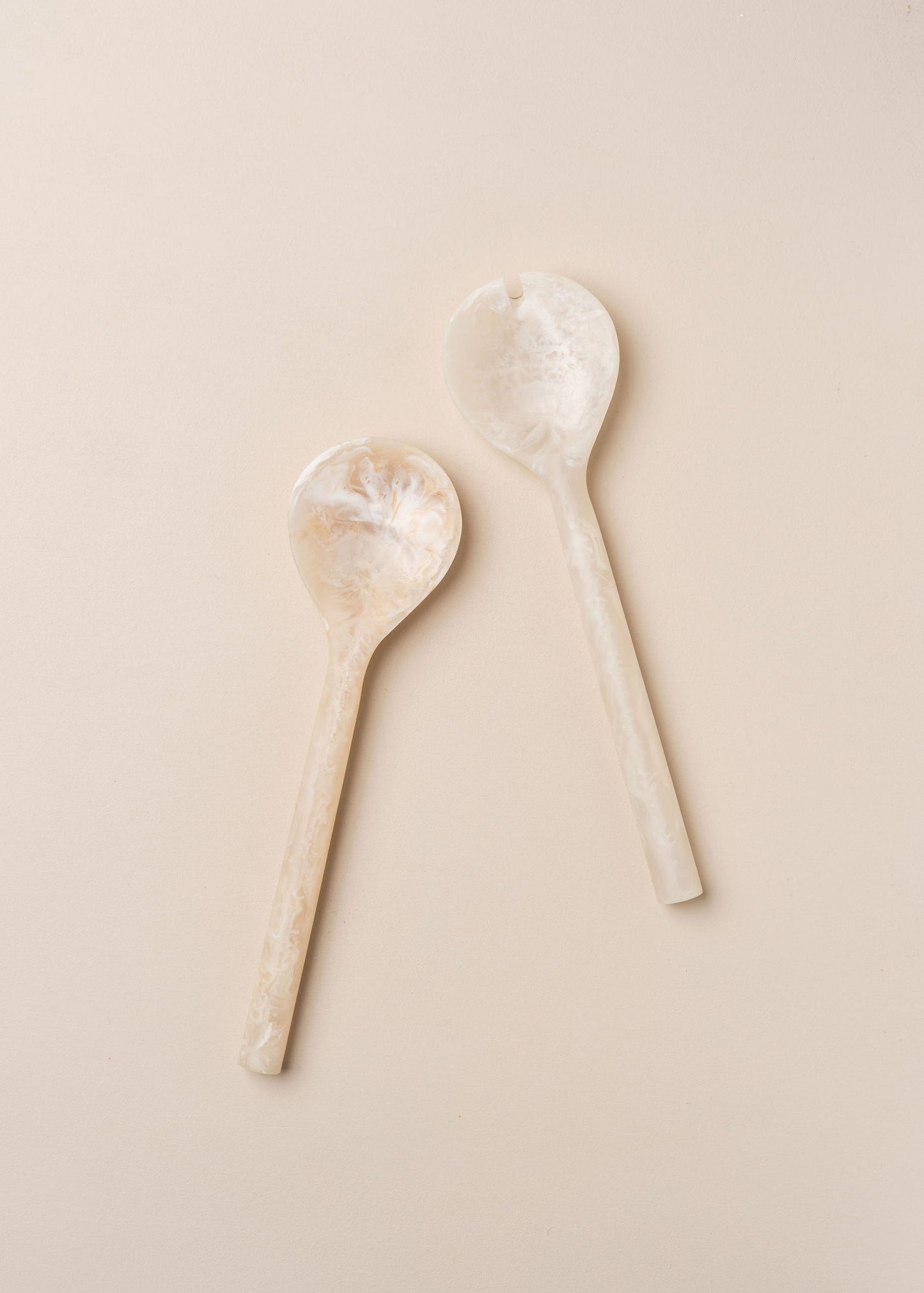 Flow Resin Salad Server | Shell