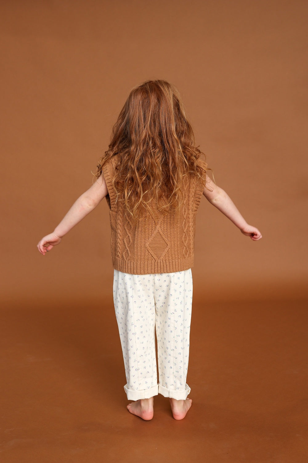 Chunky Cable Knit Vest - Toast