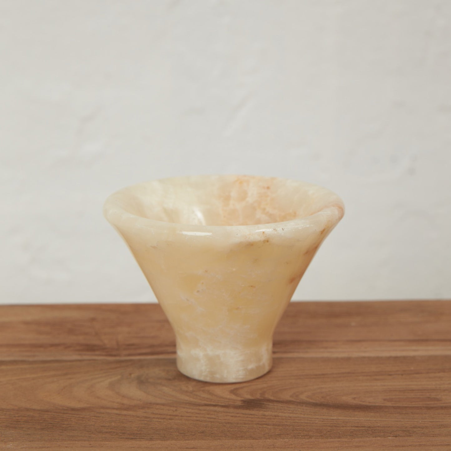 Rathana Onyx Dish