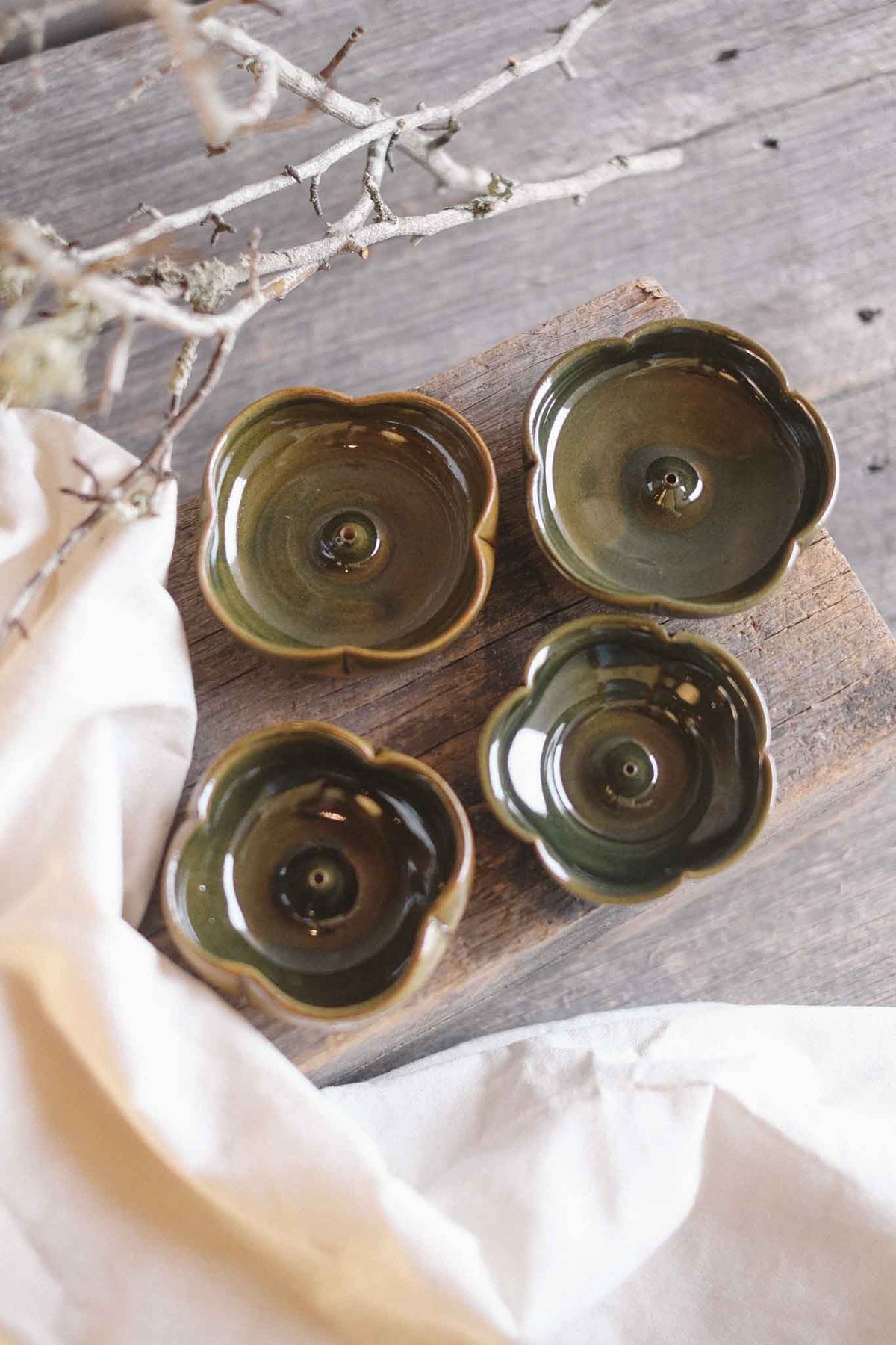 Incense Dish — Jade Floral