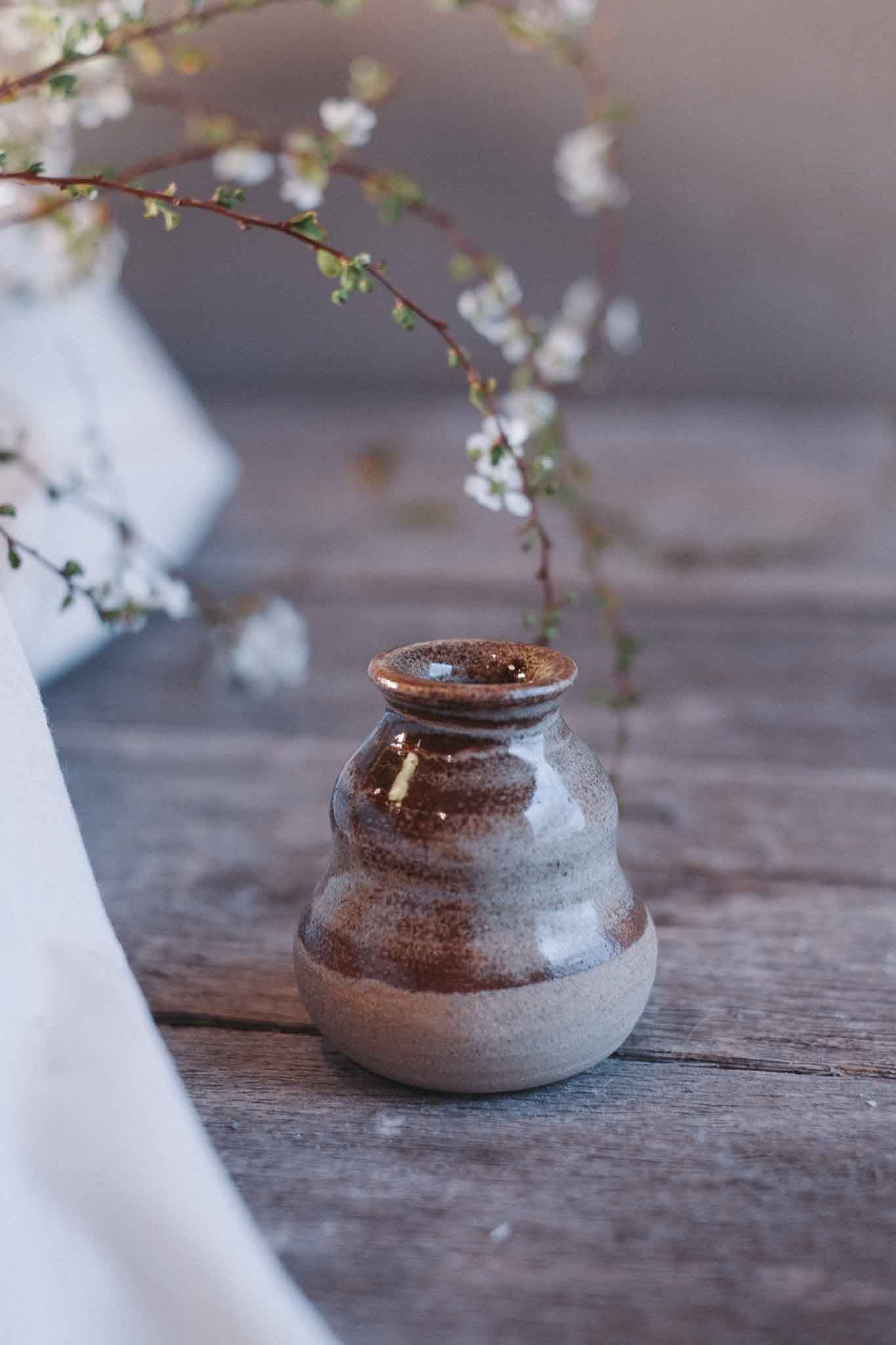 Tiny Vase — Tea-dust
