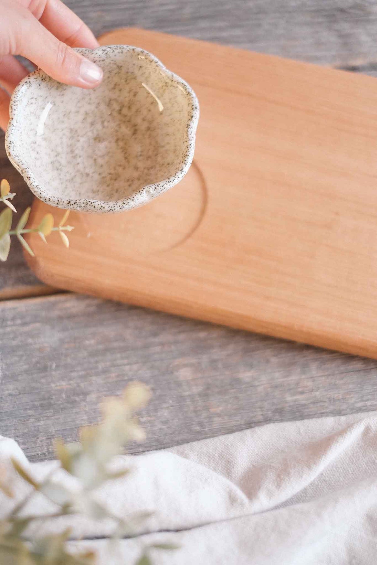 Serving Board w/ Speckled Bowl — 45cm x 18cm