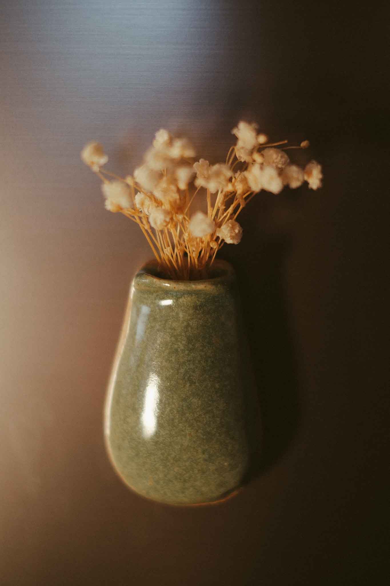 Magnetic Tiny Vase