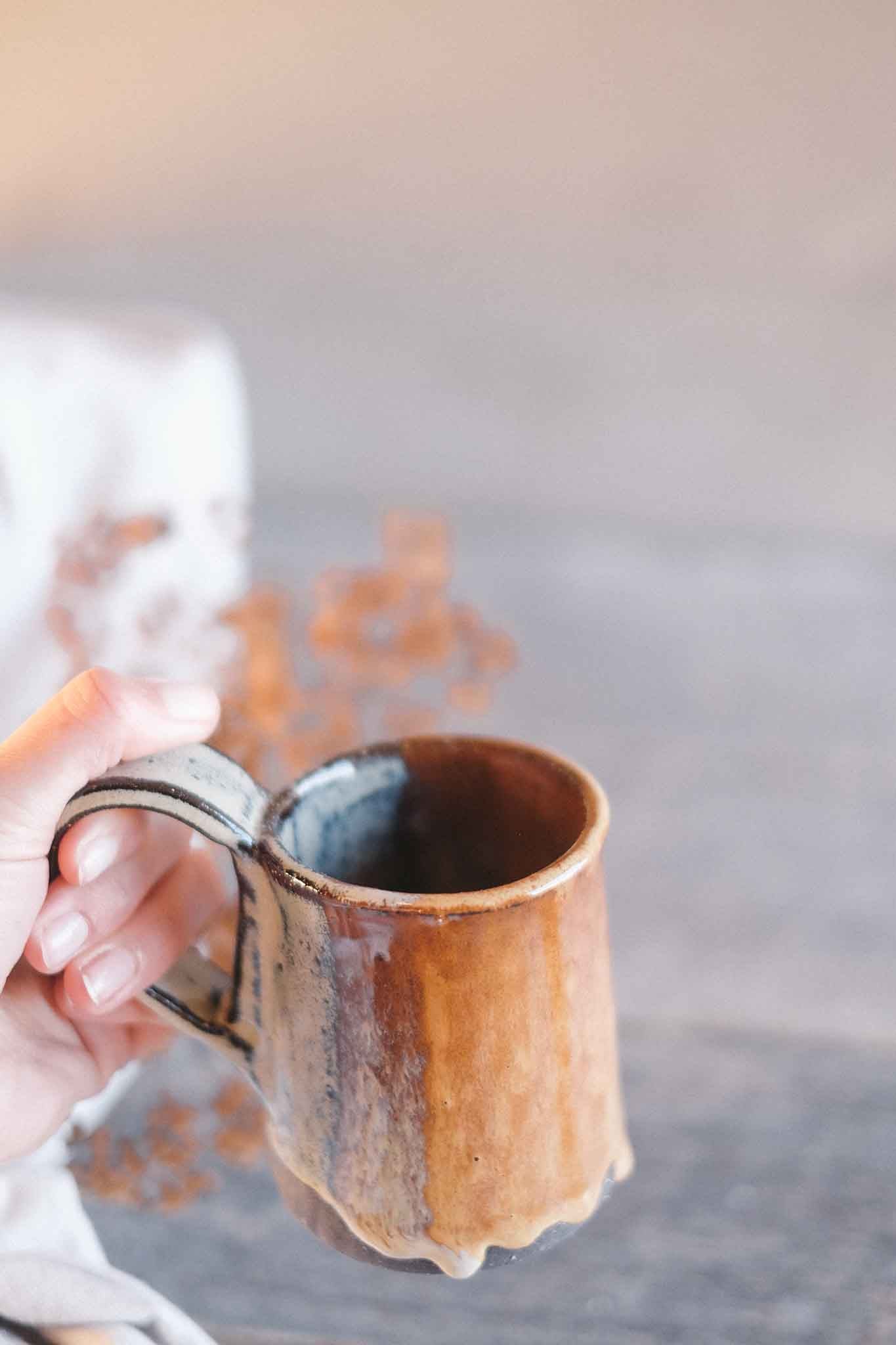 Lichen Black Clay Mug – 300ml