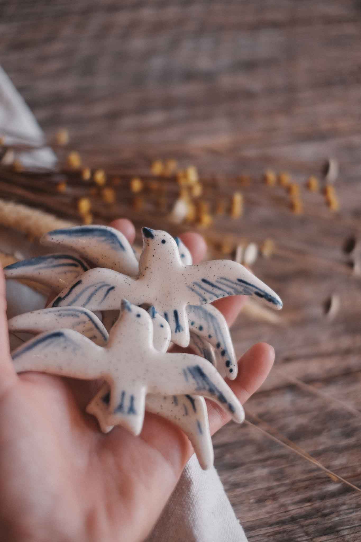 Seagull | Handmade Ceramic Fridge Magnet