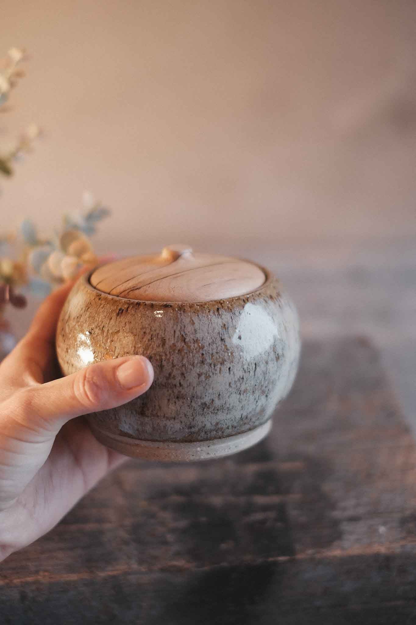 Ceramic Jar with Blackheart Sassafras Lid — Medium
