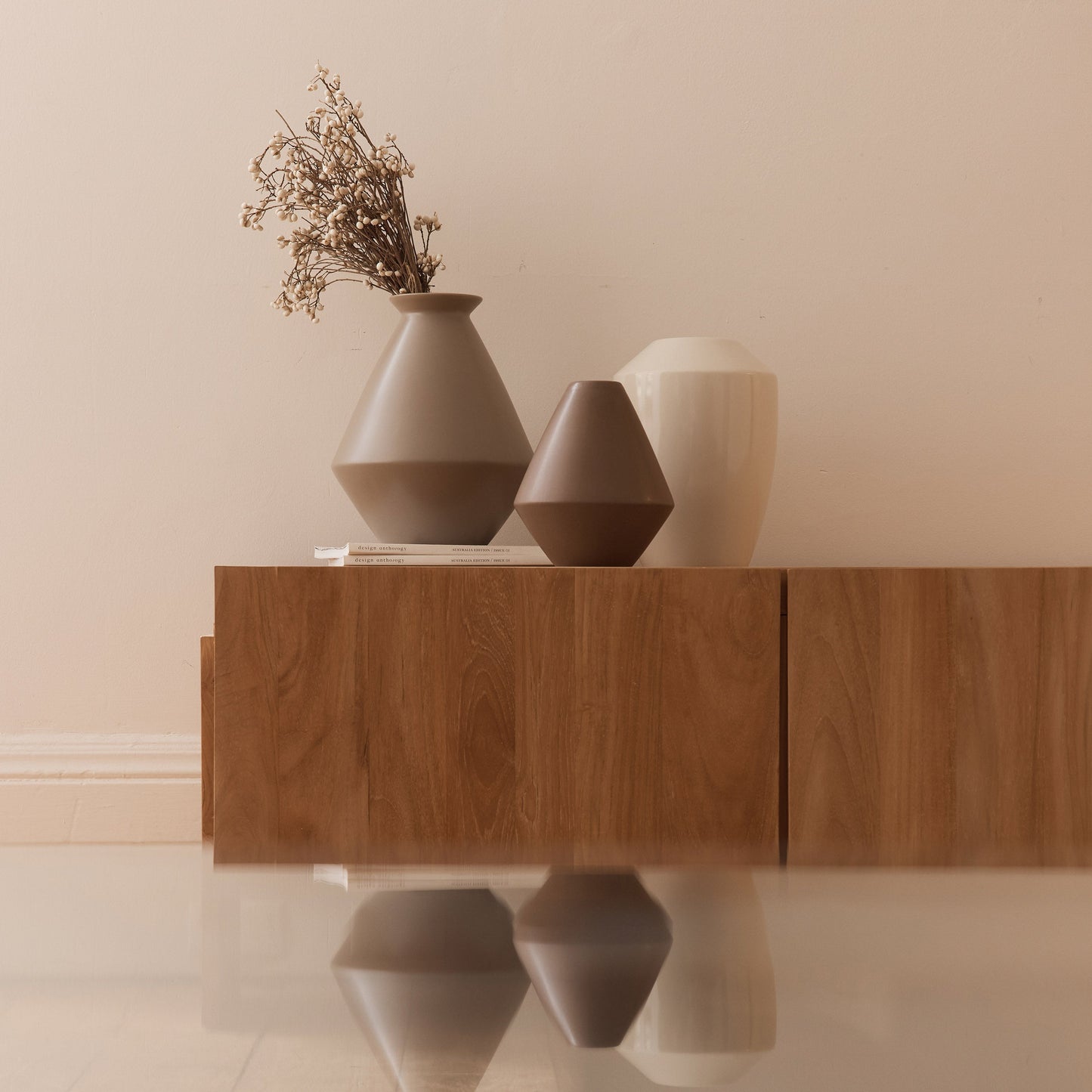 Dorothy Vase | Dune