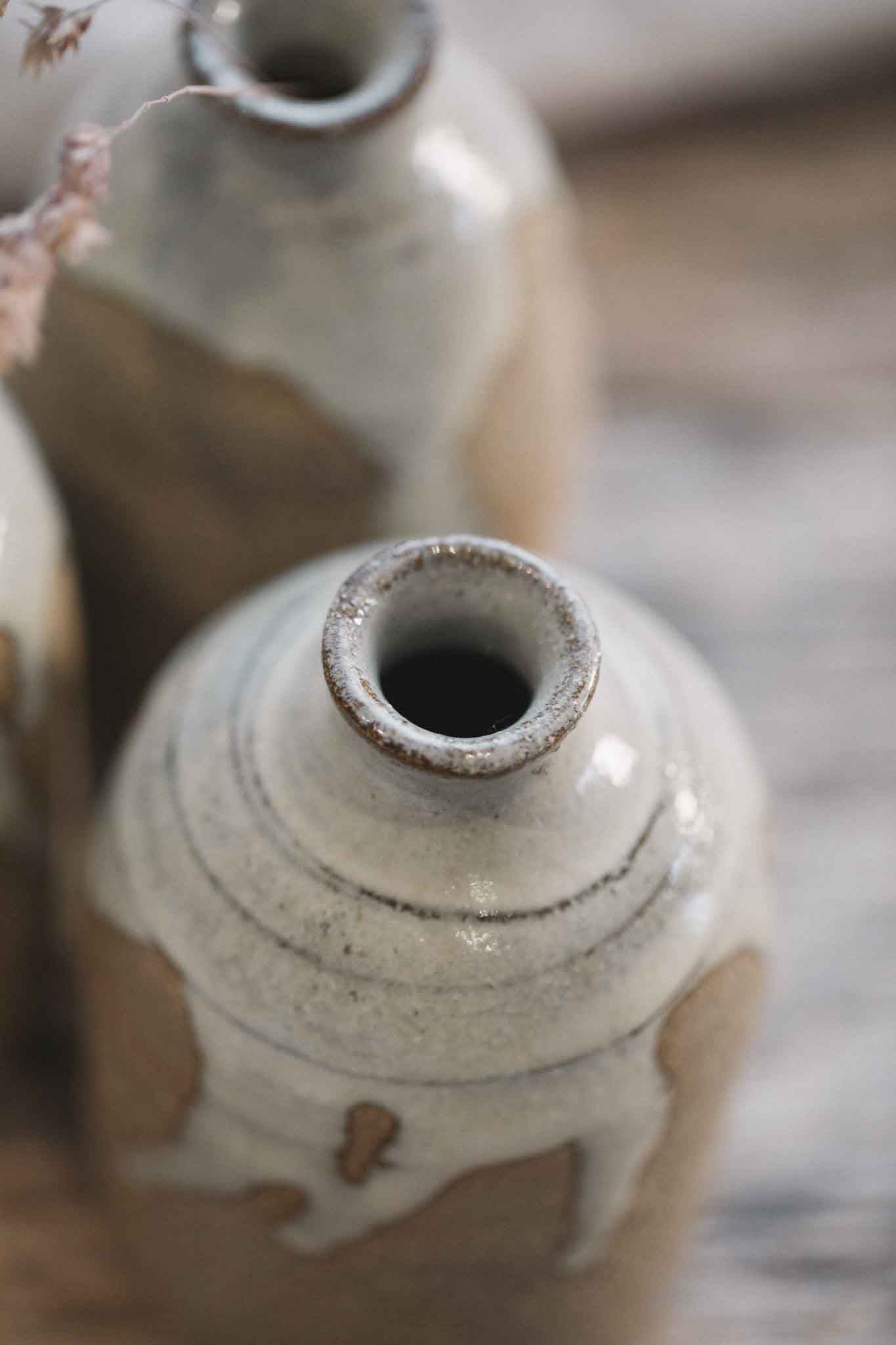 Bud Vase – Binalong Bay Glaze, Heavily Grogged