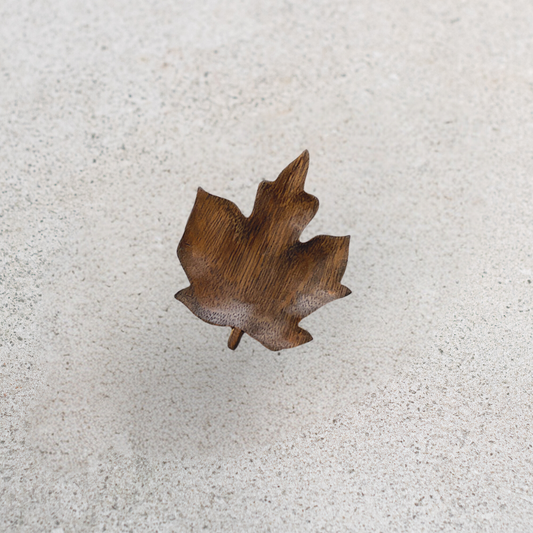 Flat Leaf Dish - Maple