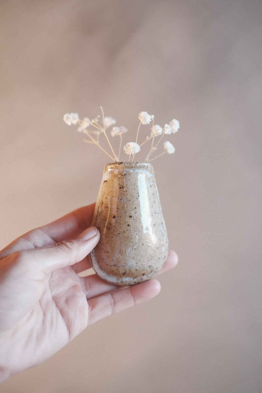 Magnetic Tiny Vase