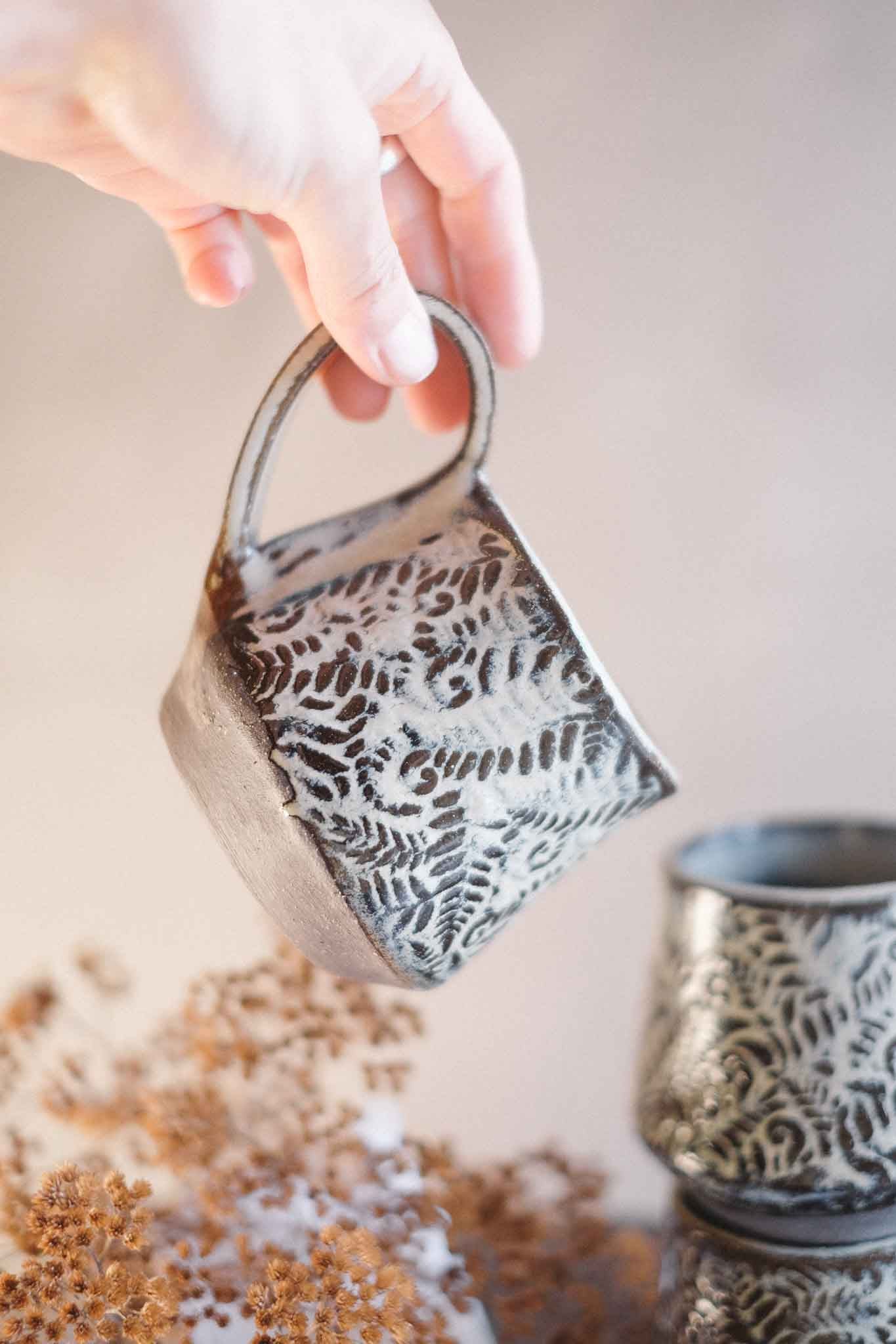 Black Clay Fern Mug – 300ml