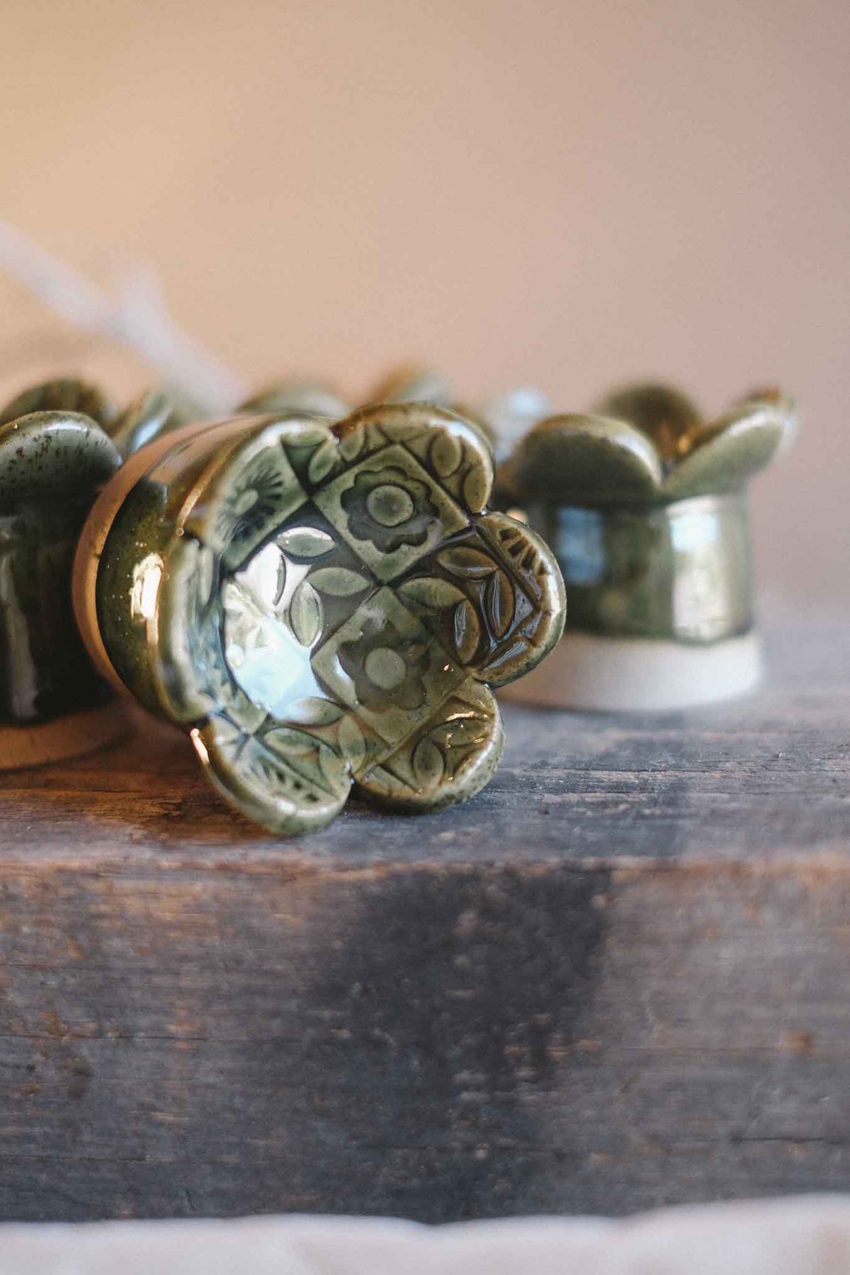 Tealight Candle Holder – Jade Flower Pattern