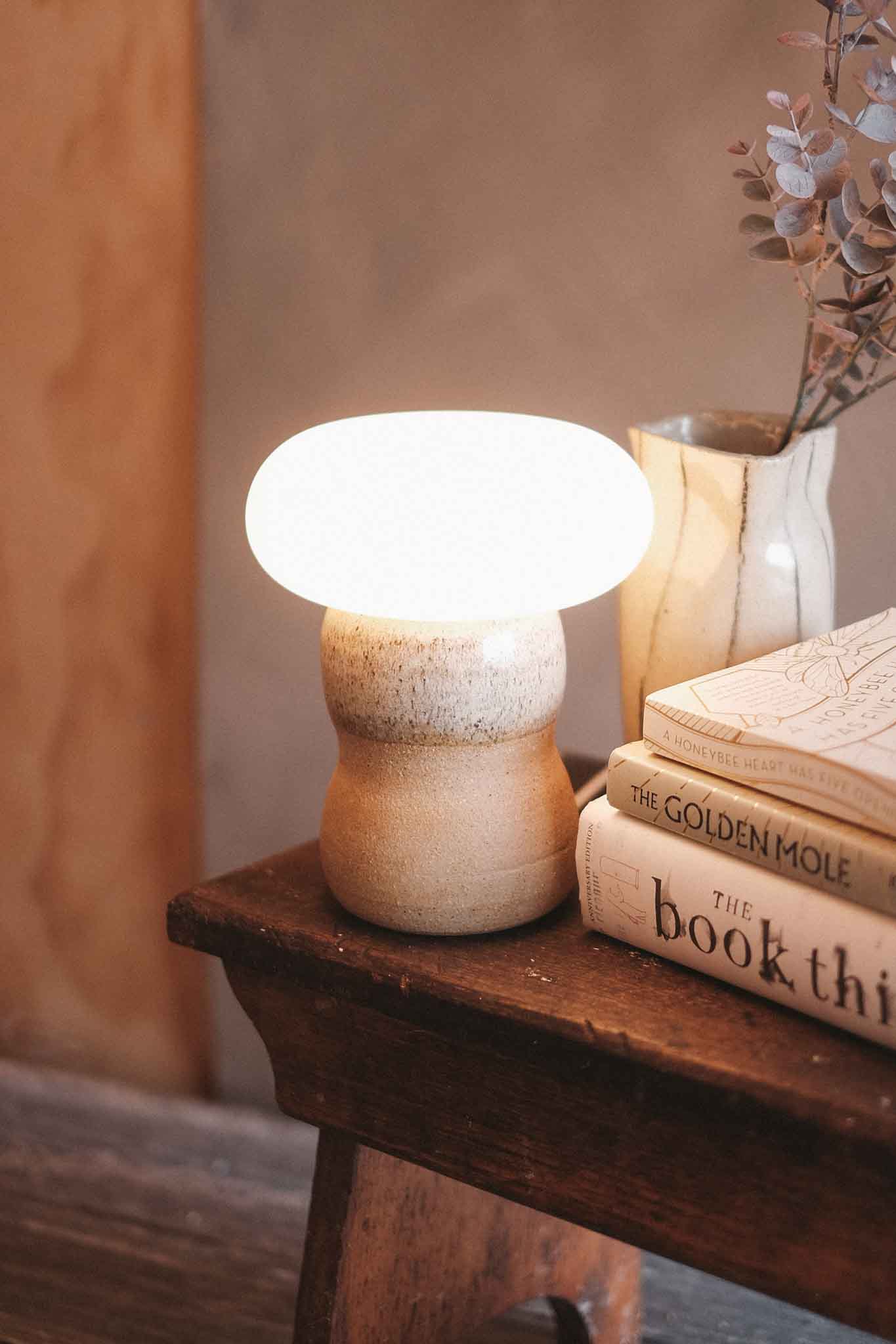 Halo Lamp (20cm H × 16cm W)