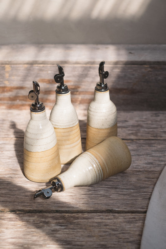 Wild Clay Oil Cruet – Handcrafted Elegance | Binalong