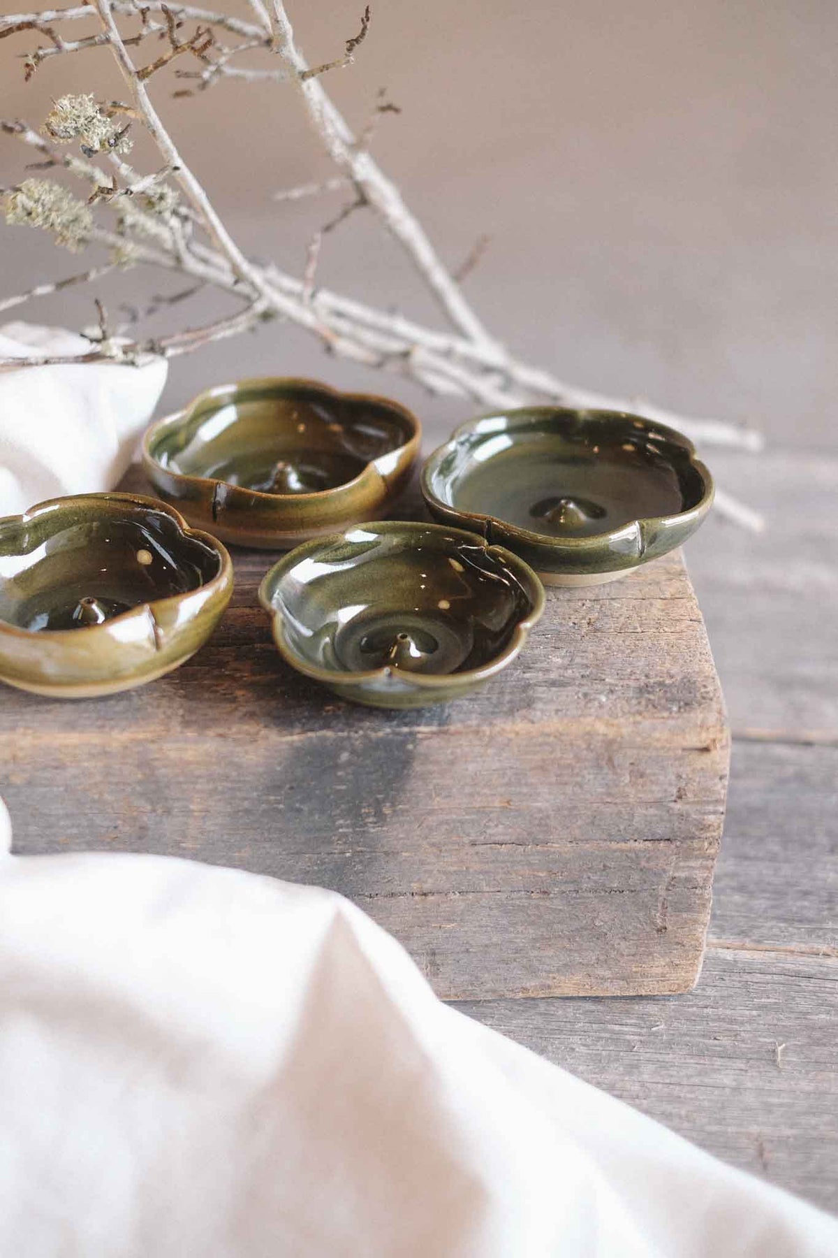 Incense Dish — Jade Floral