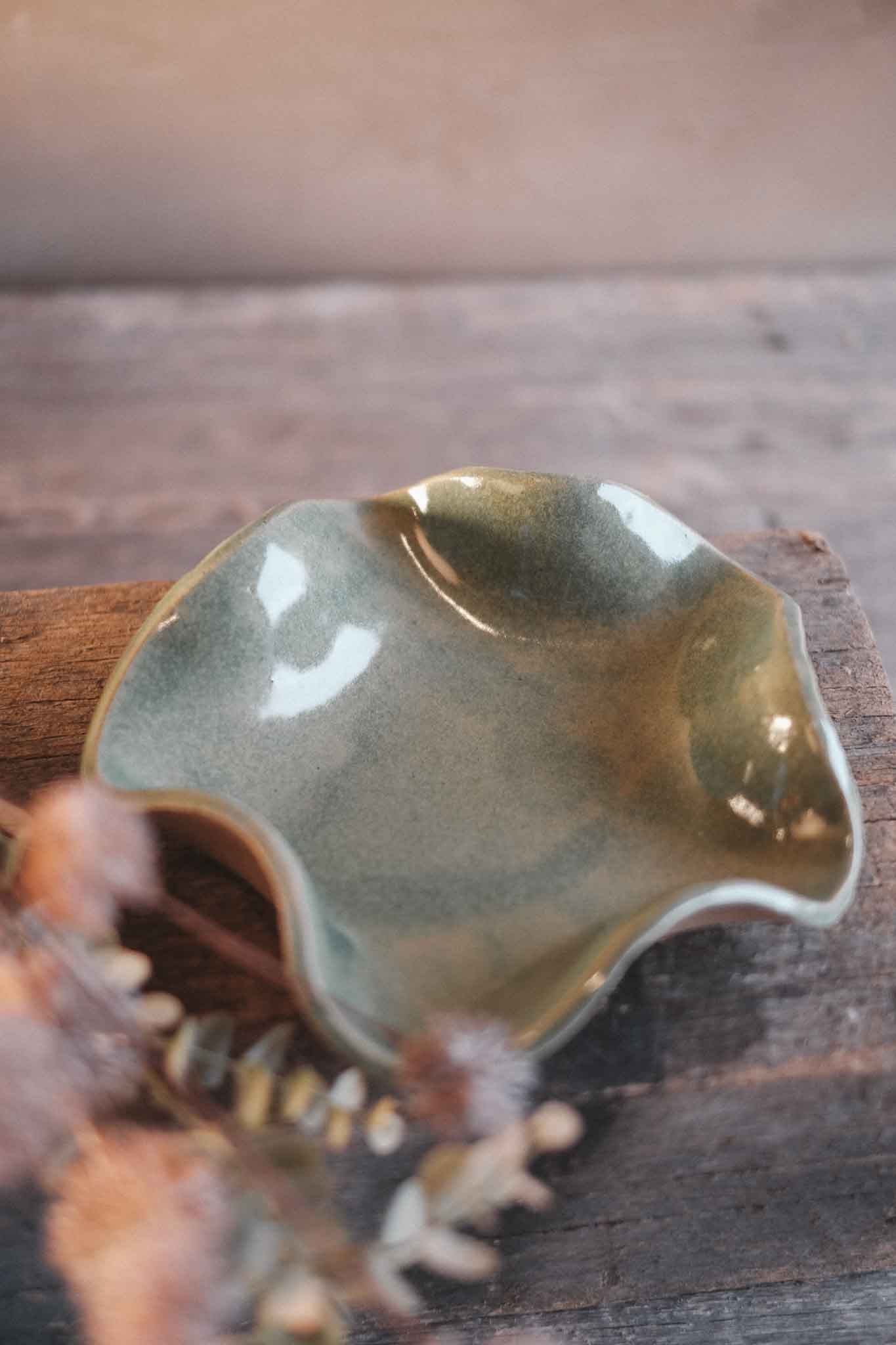 Small Ruffle Bowl — Sage