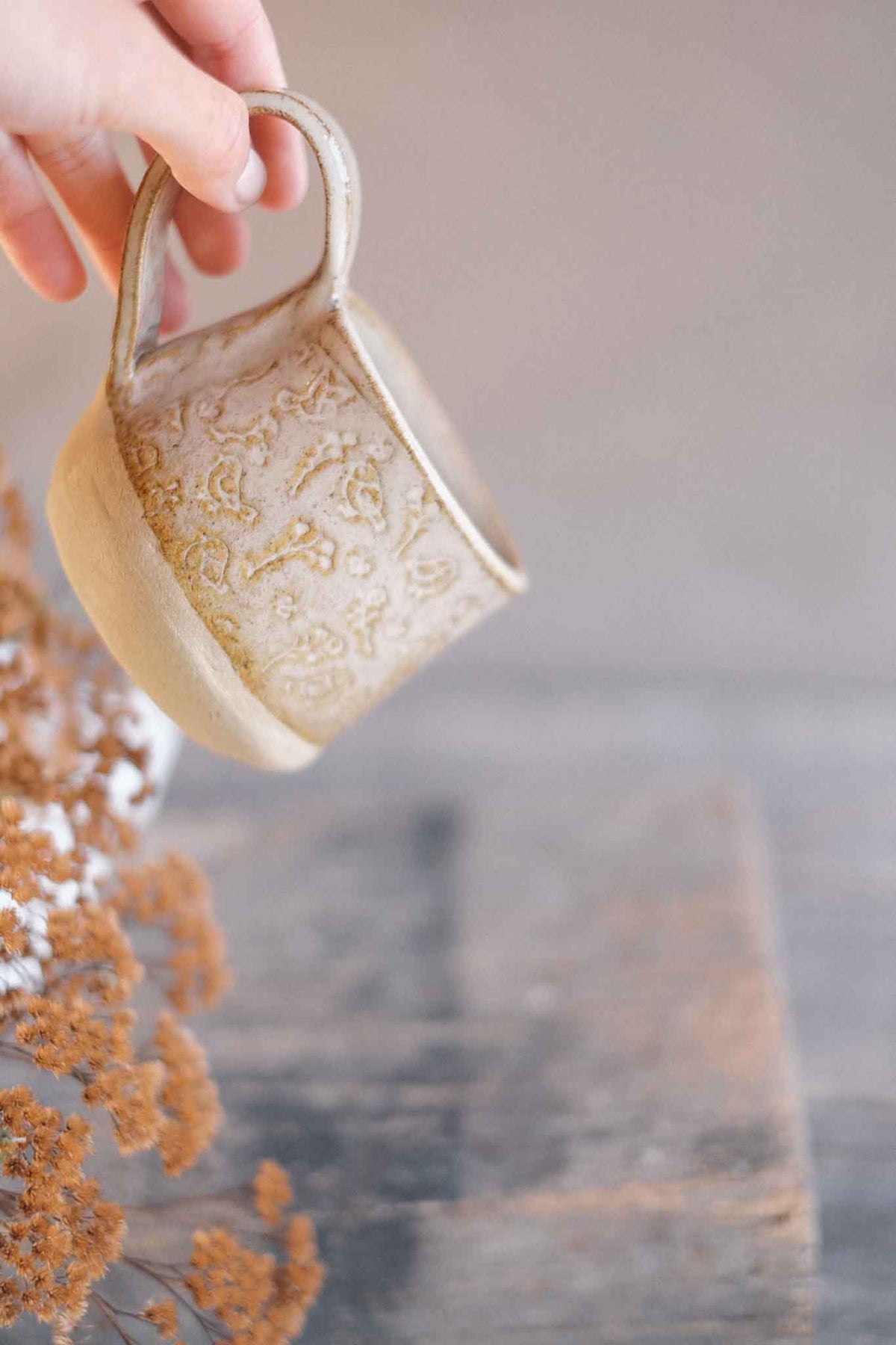 Binalong Cream Mug – Pattern