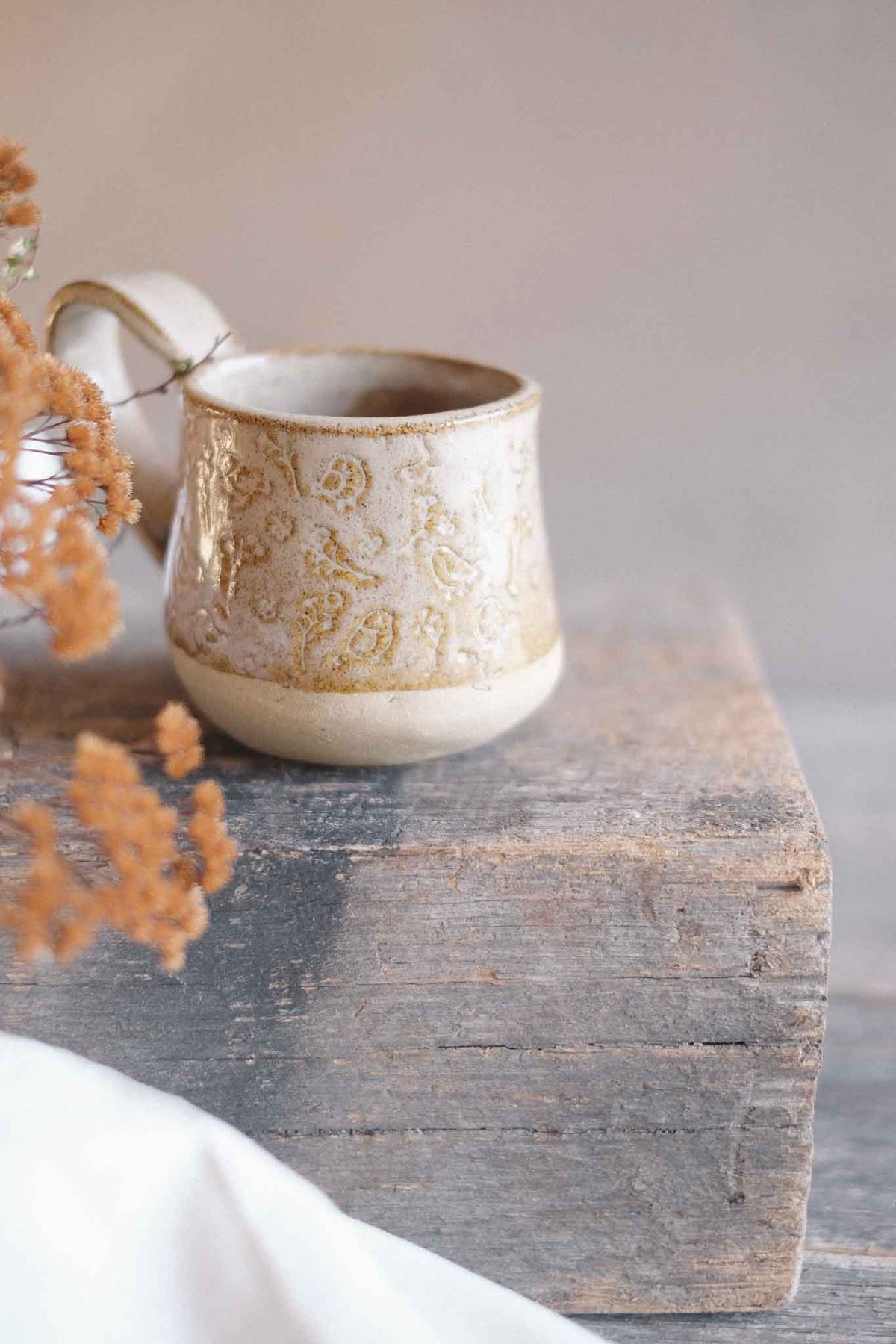 Binalong Cream Mug – Pattern