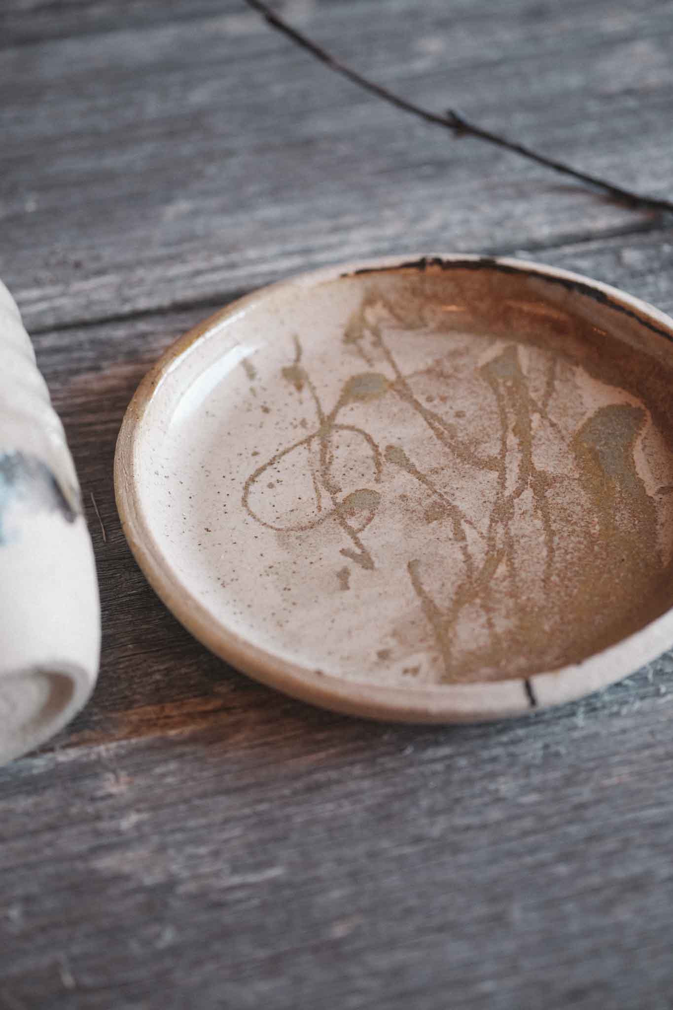 Landscape Series Plate | Black:Brown