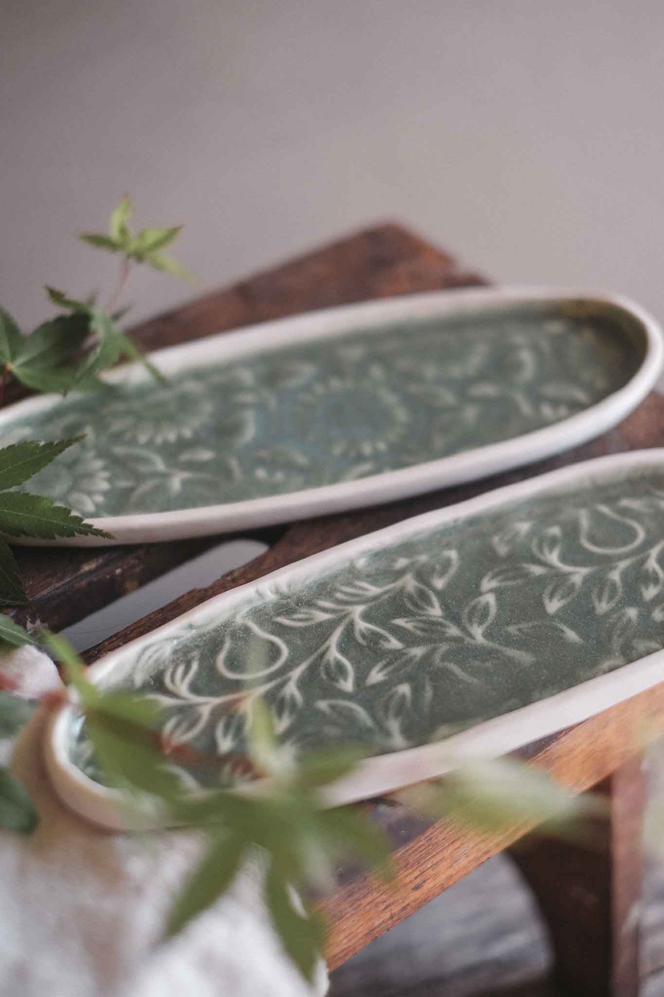 Floral Pattern Oblong Dish