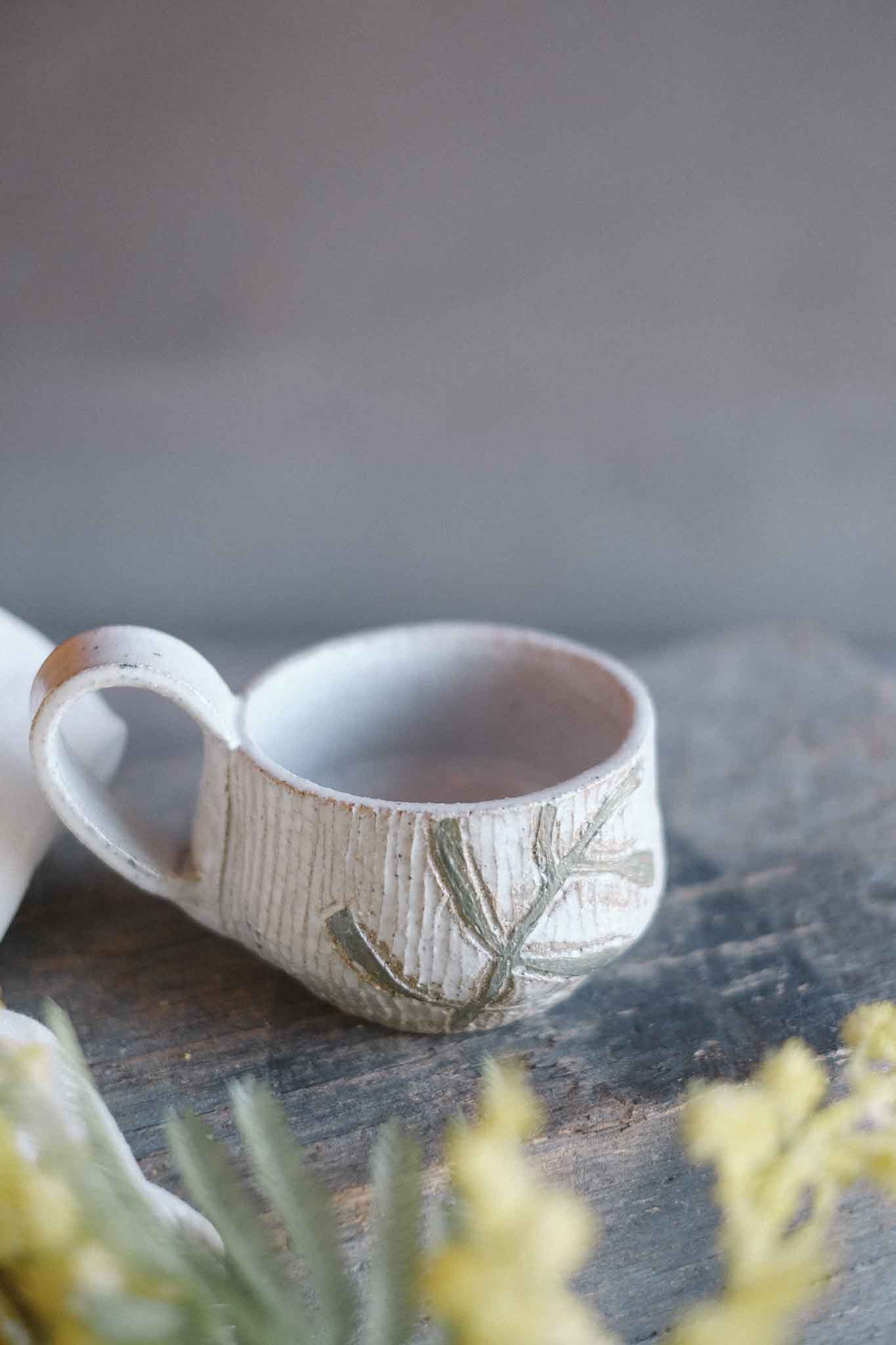 Carved Red Robin Mug — Jane Chapman Collaboration