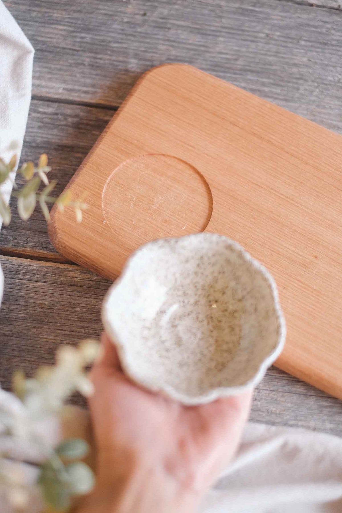 Serving Board w/ Speckled Bowl — 45cm x 18cm