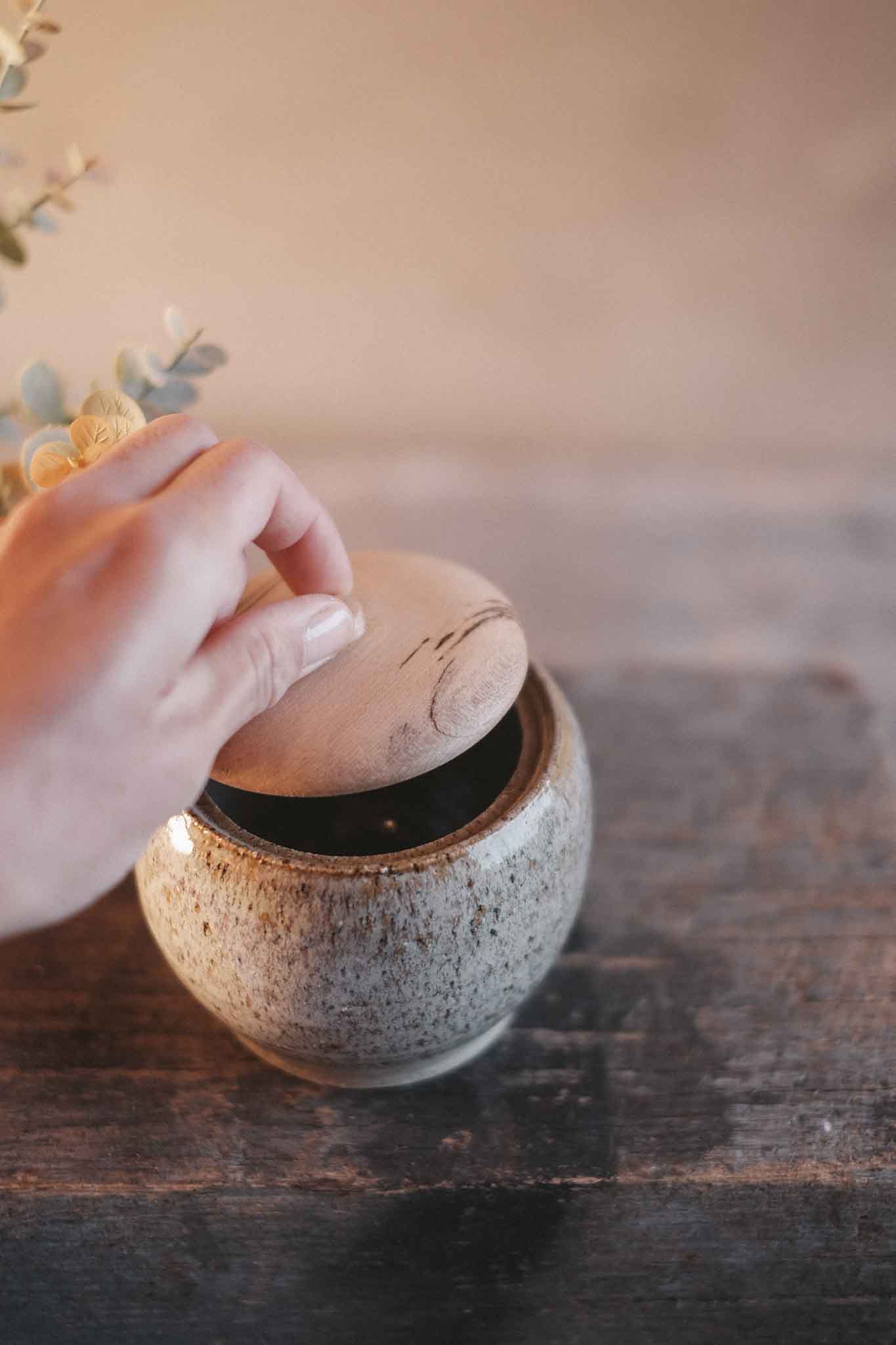 Ceramic Jar with Blackheart Sassafras Lid — Medium