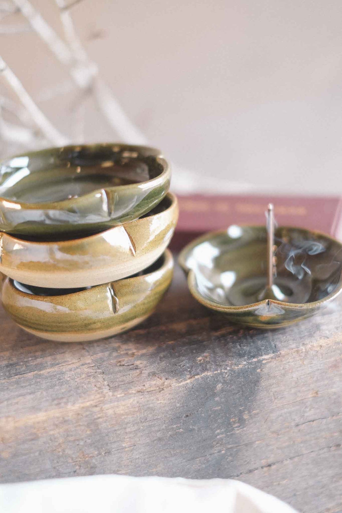 Incense Dish — Jade Floral