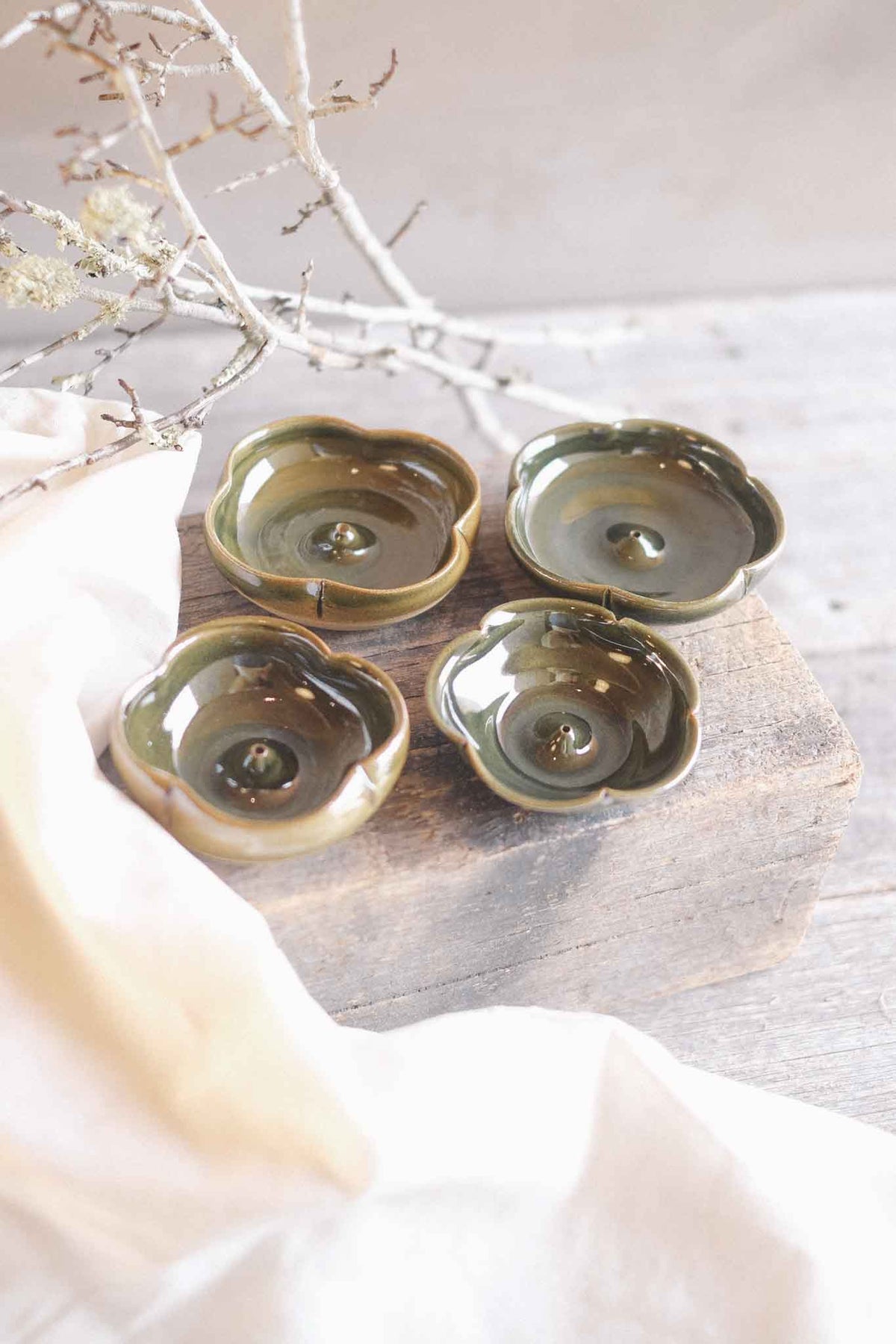 Incense Dish — Jade Floral