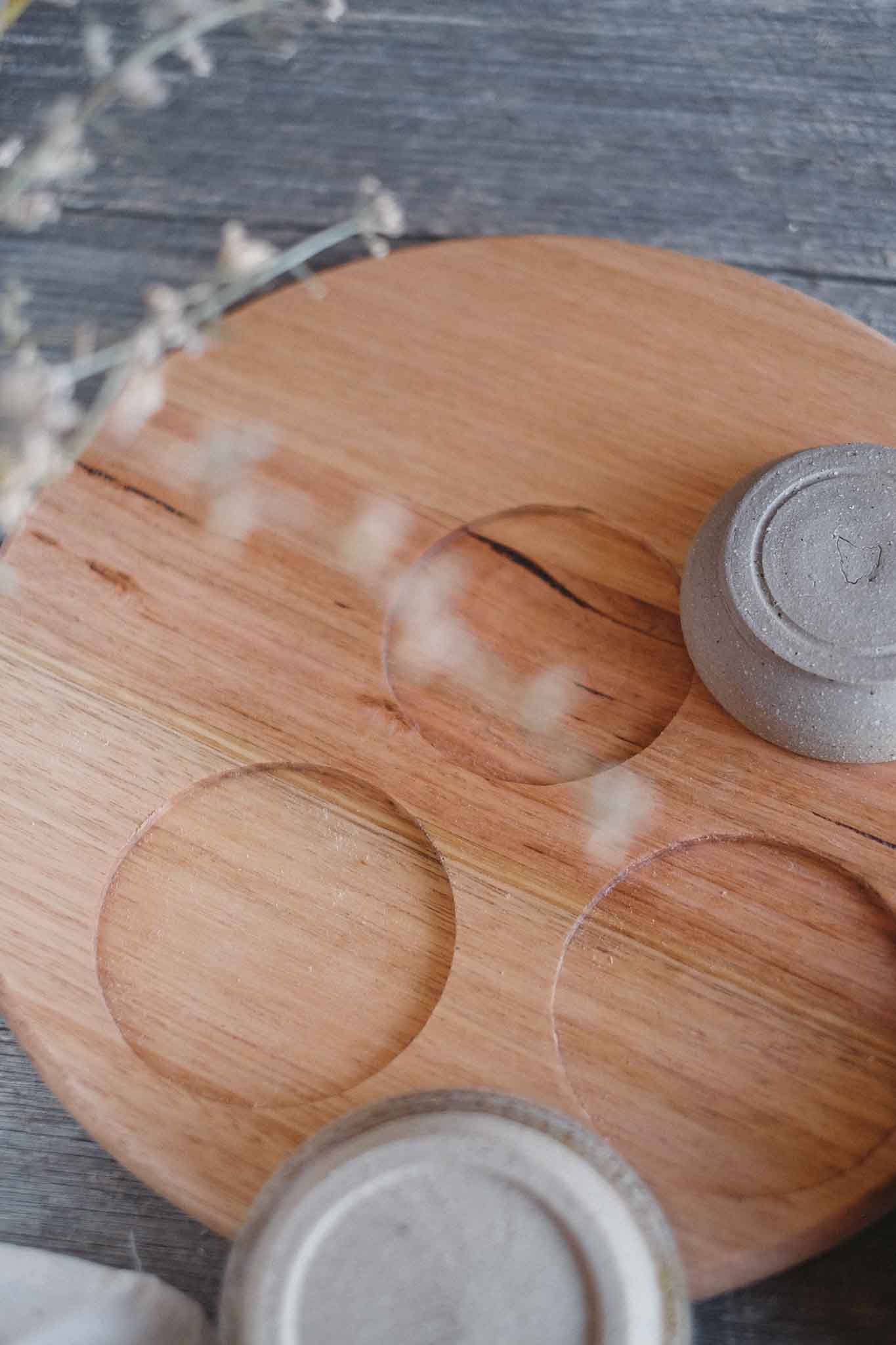 Tasmanian Oak Charcuterie Board w/ 3 Wild Clay Serving Bowls — Round 33cm