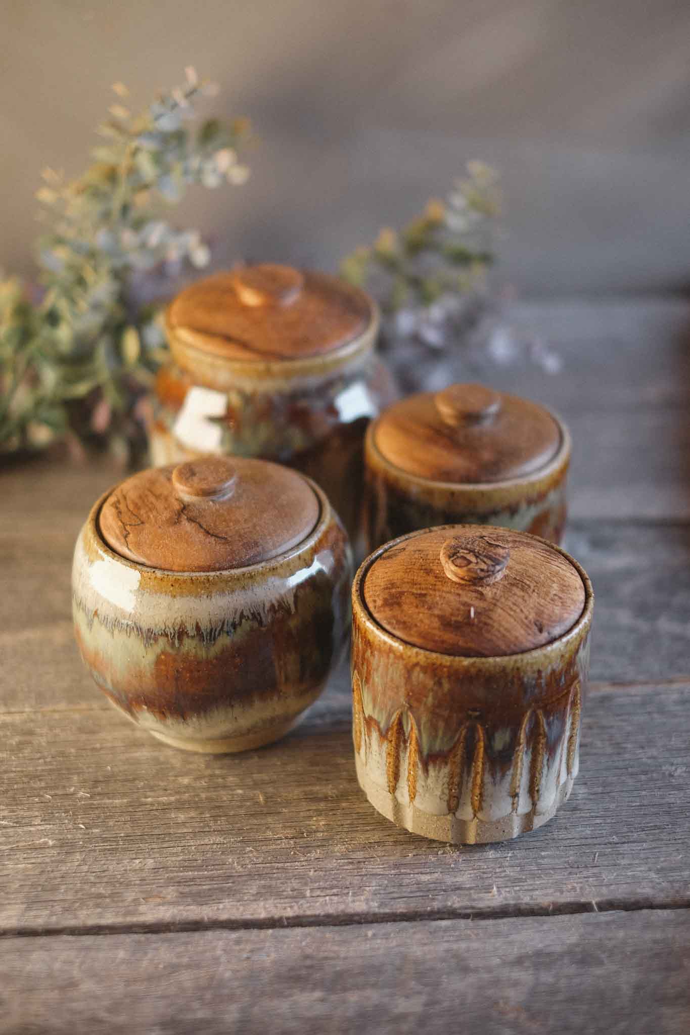 Small Jar with Blackheart Sassafras Lid 11cm x 9cm