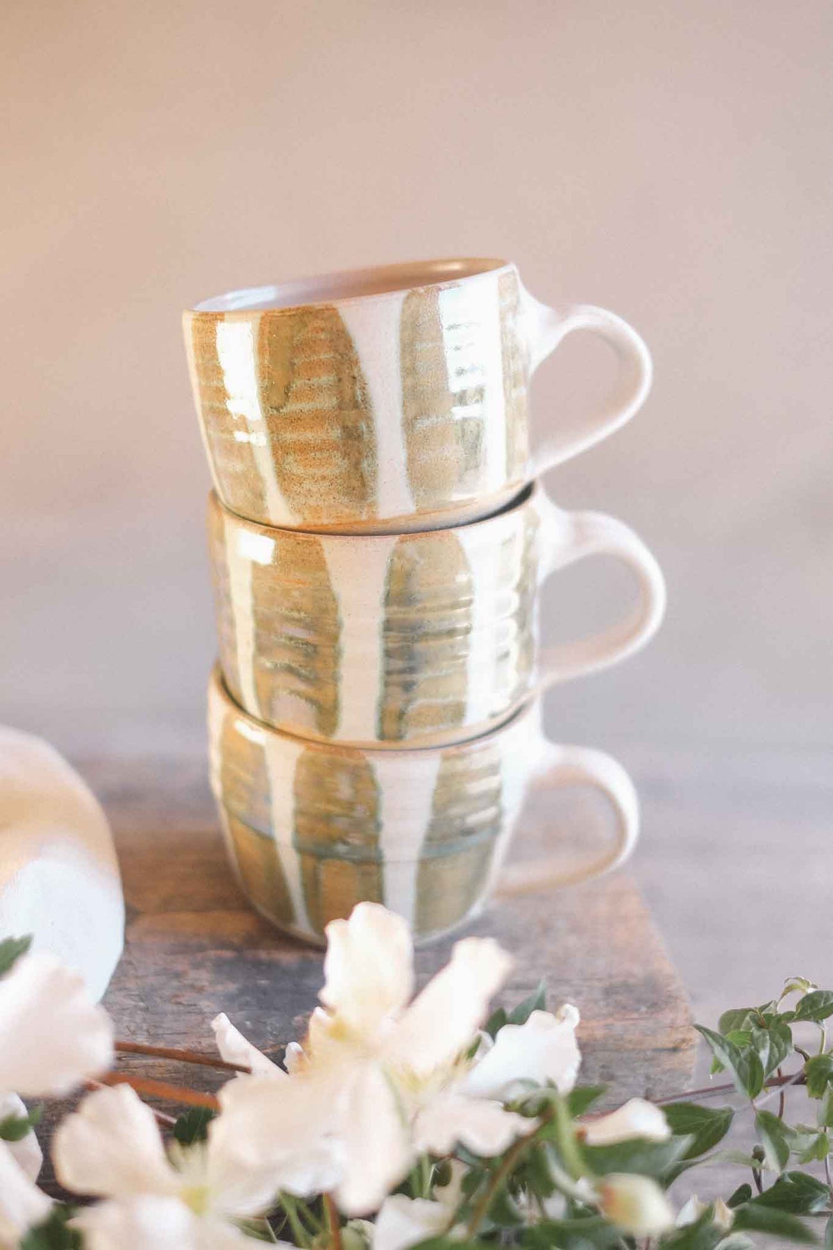 Wheel-thrown Seaweed Striped Mug – 300–330ml