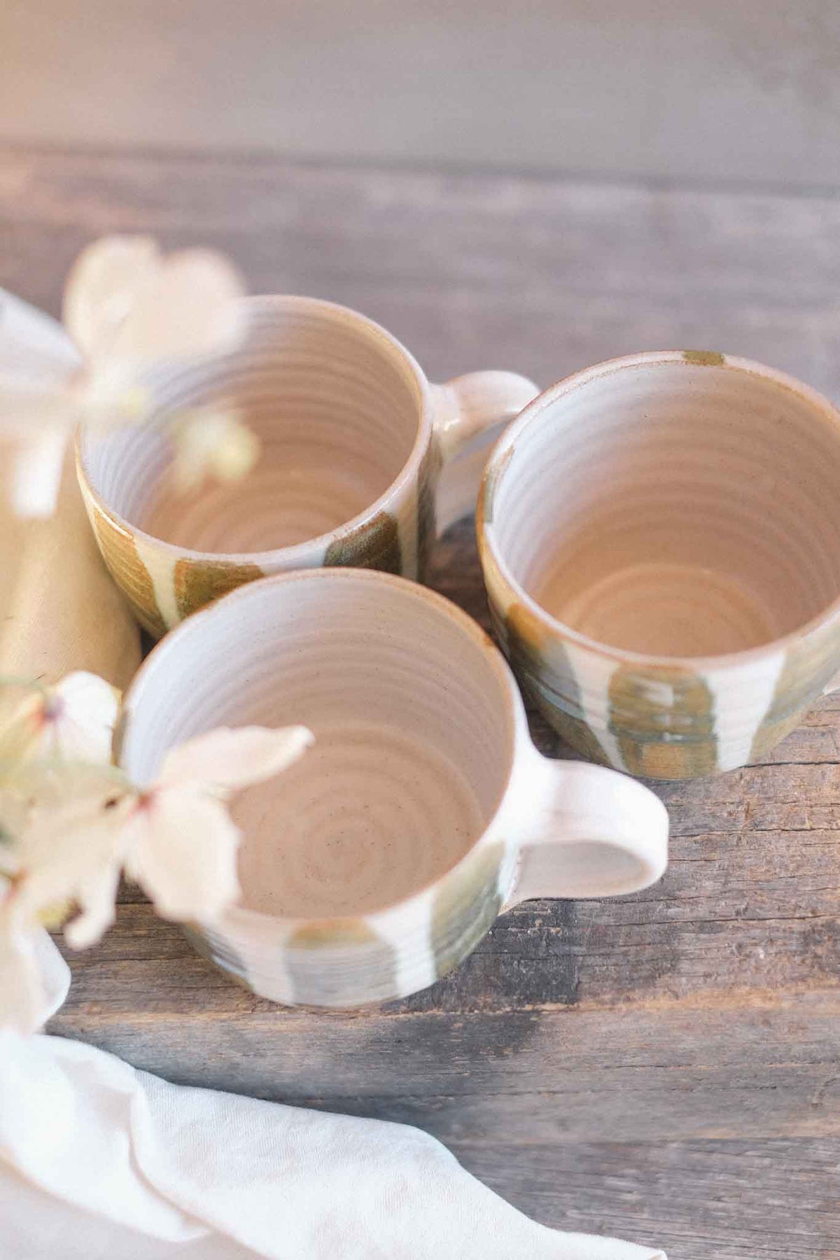 Wheel-thrown Seaweed Striped Mug – 300–330ml