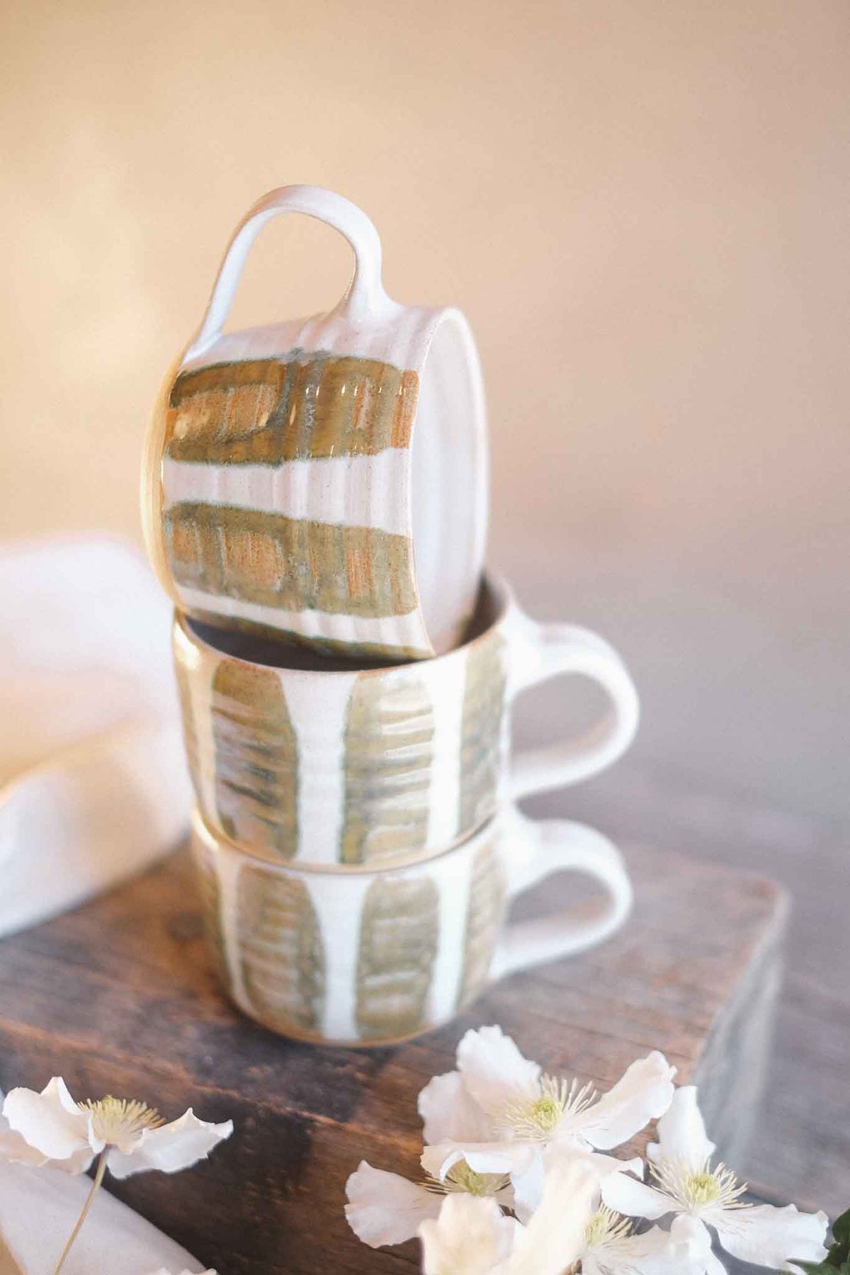 Wheel-thrown Seaweed Striped Mug – 300–330ml