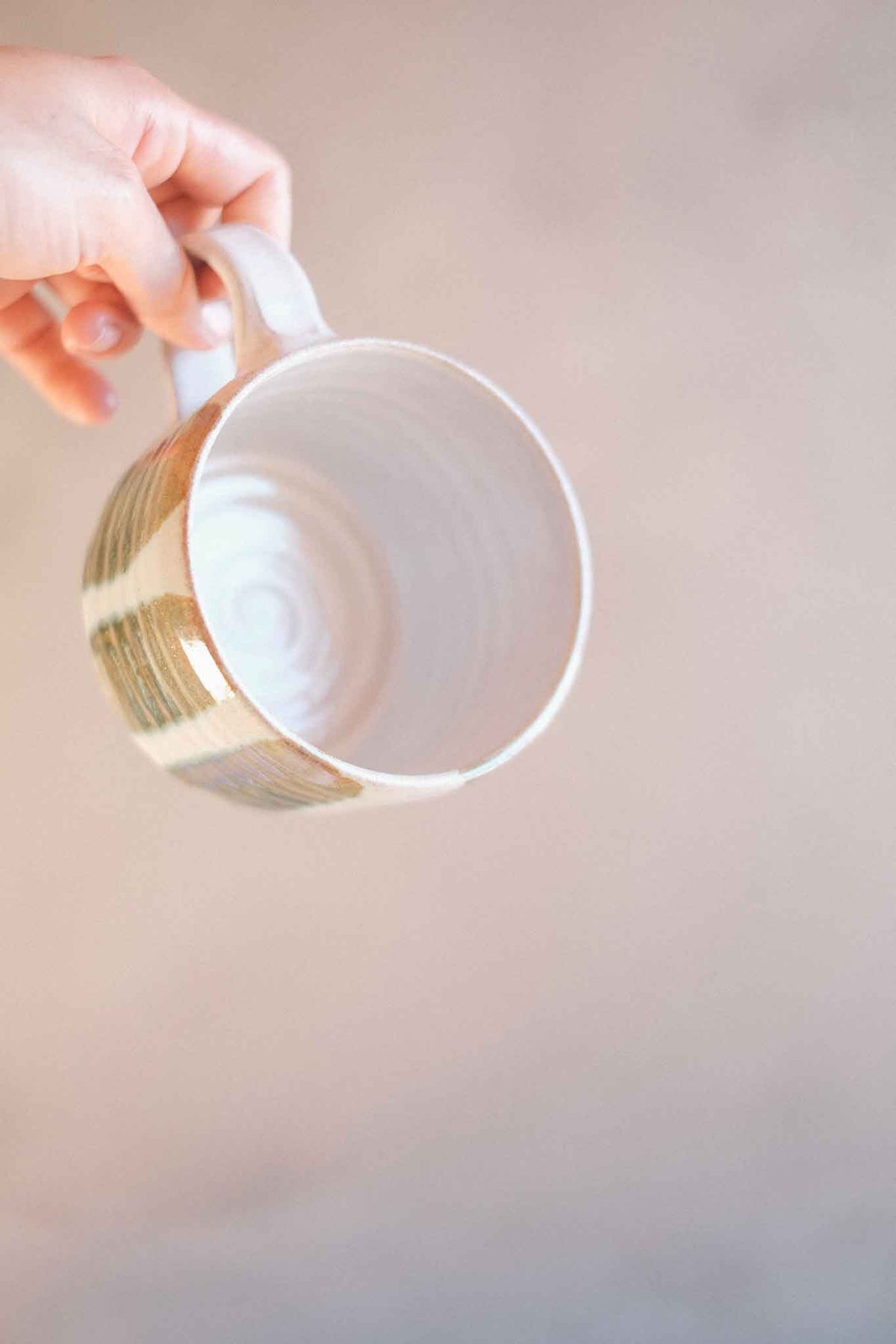Wheel-thrown Seaweed Striped Mug – 300–330ml