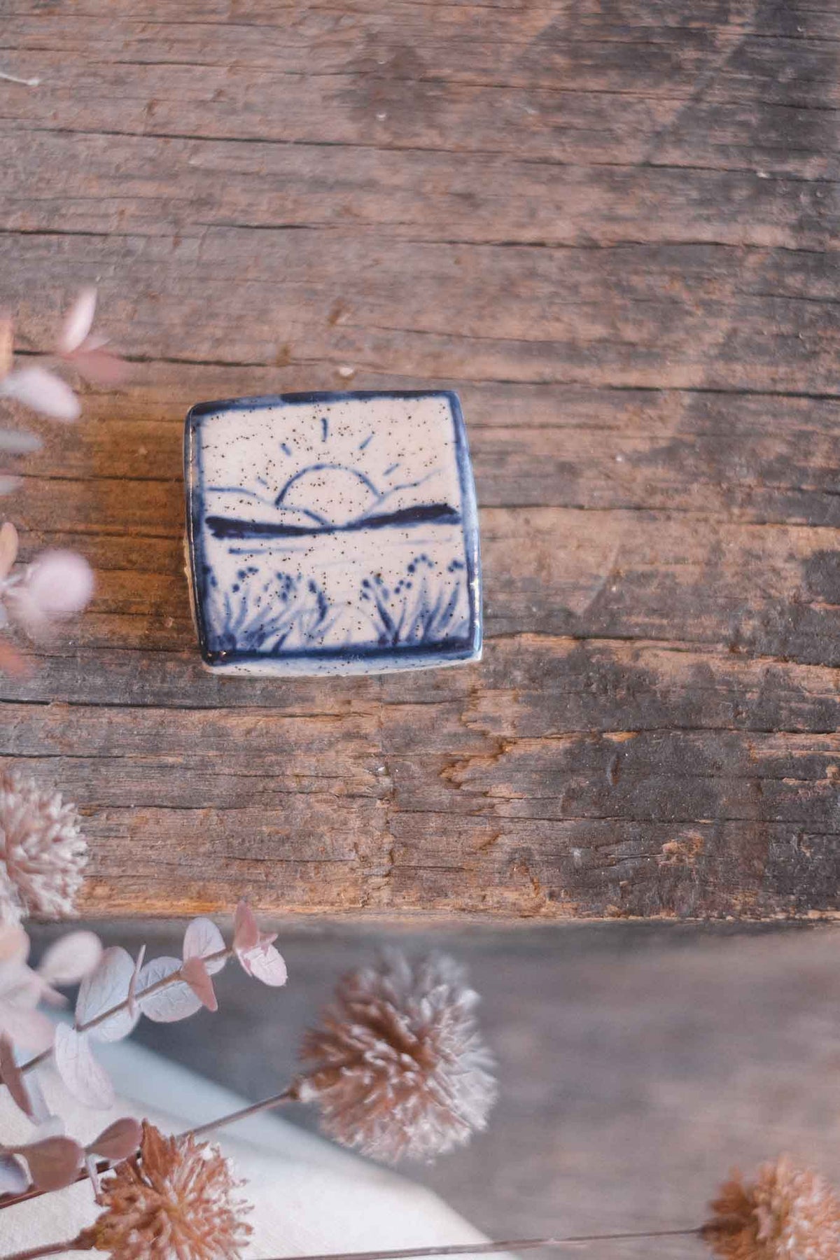 Small Postage Stamp Magnet – Scenes & Things – 4.5cm x 4.5cm