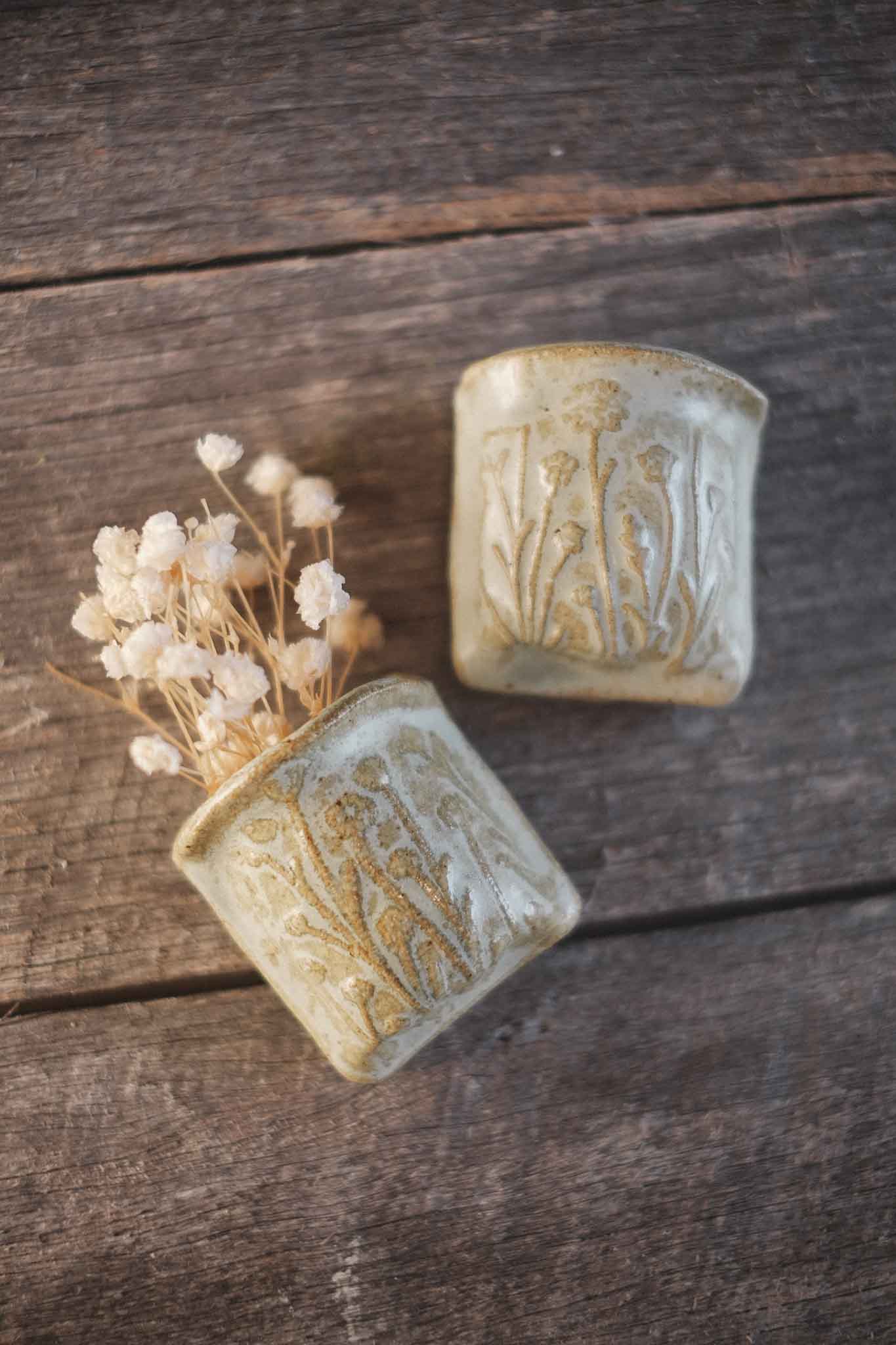 Magnetic Tiny Vase — Sage
