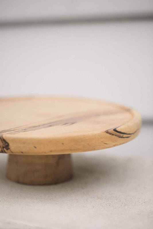 Blackheart Sassafras Cake Stand