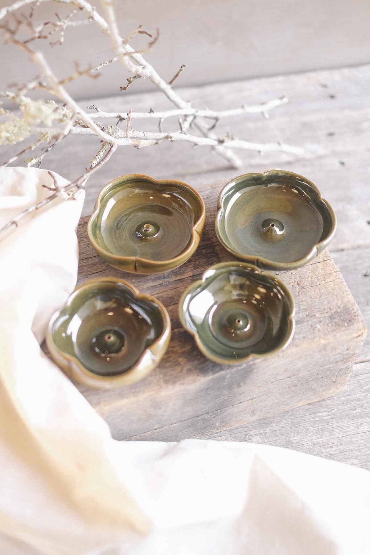 Incense Dish — Jade Floral
