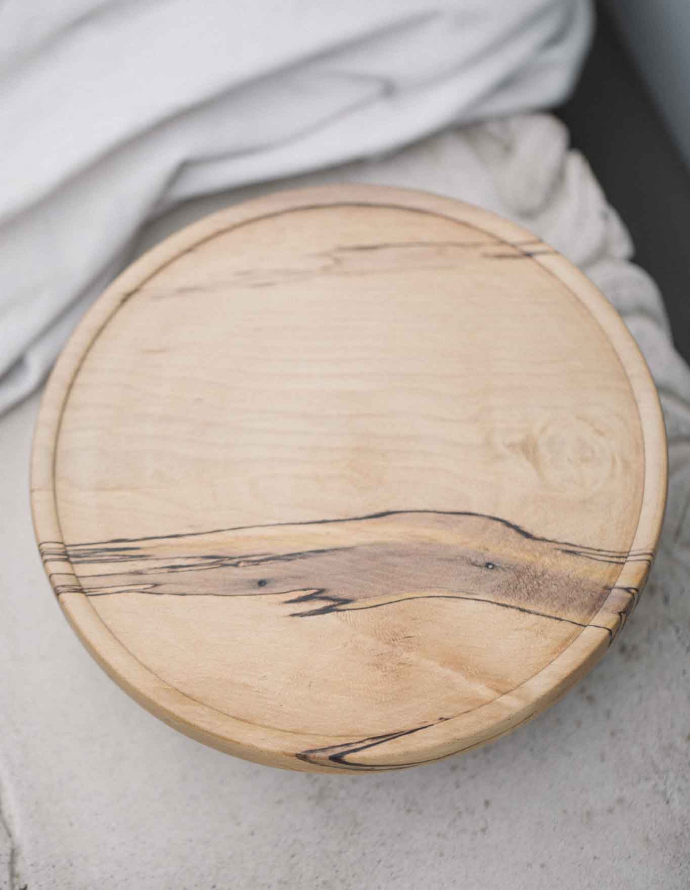 Blackheart Sassafras Cake Stand