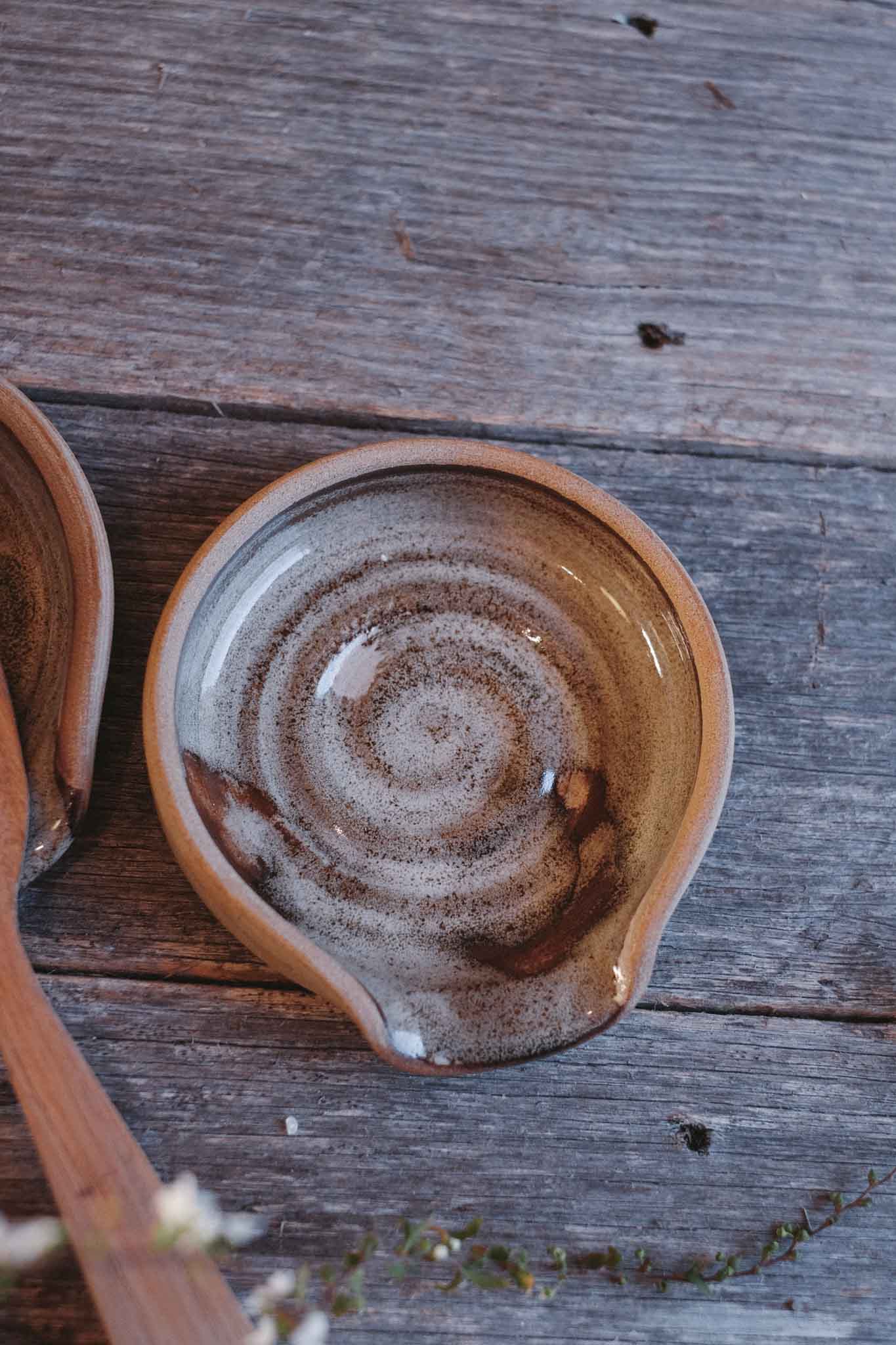 Spoon Rest — Tea-dust