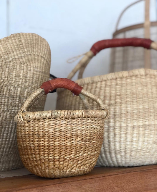 Small Round Bolga Basket | Natural