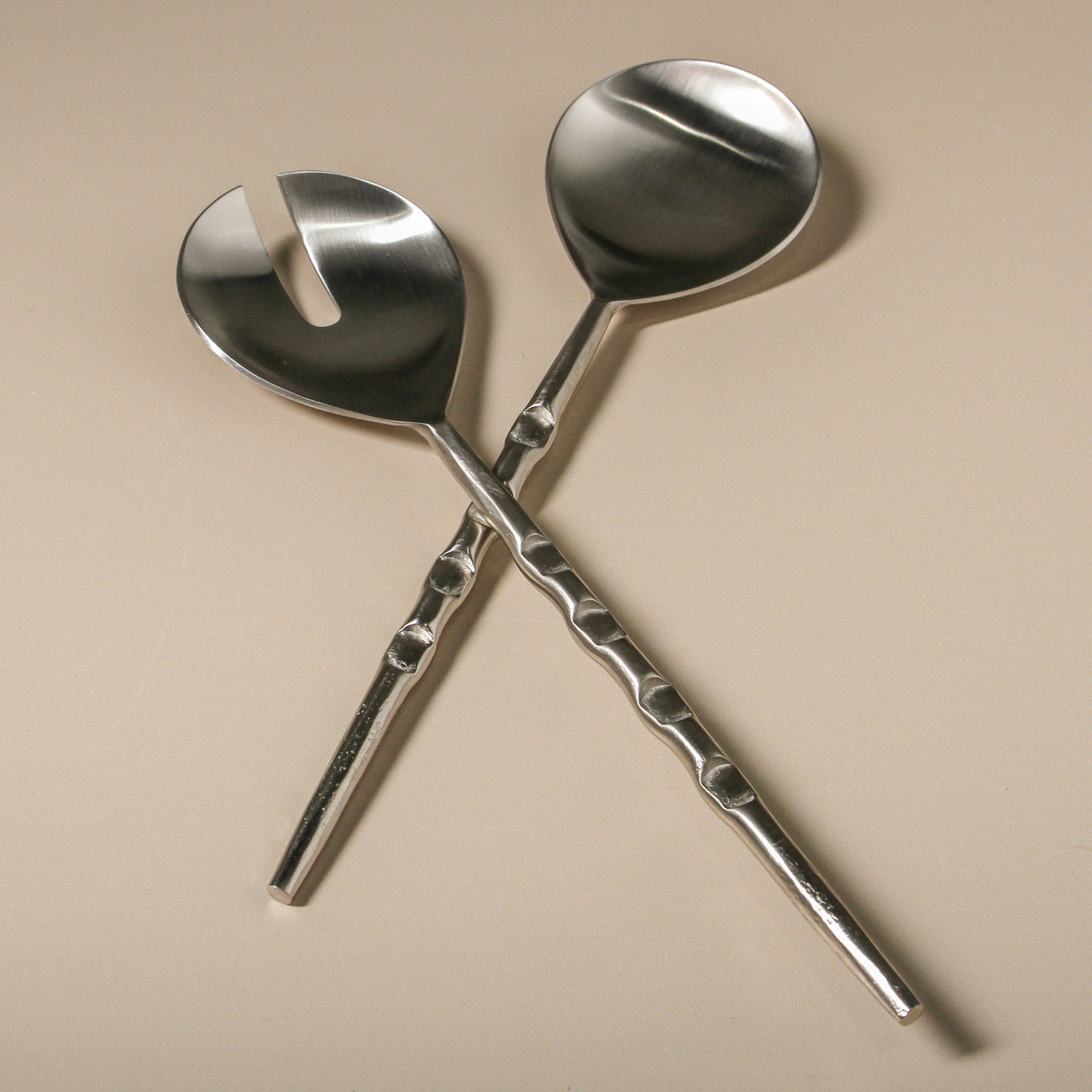 Sculpt Salad Servers