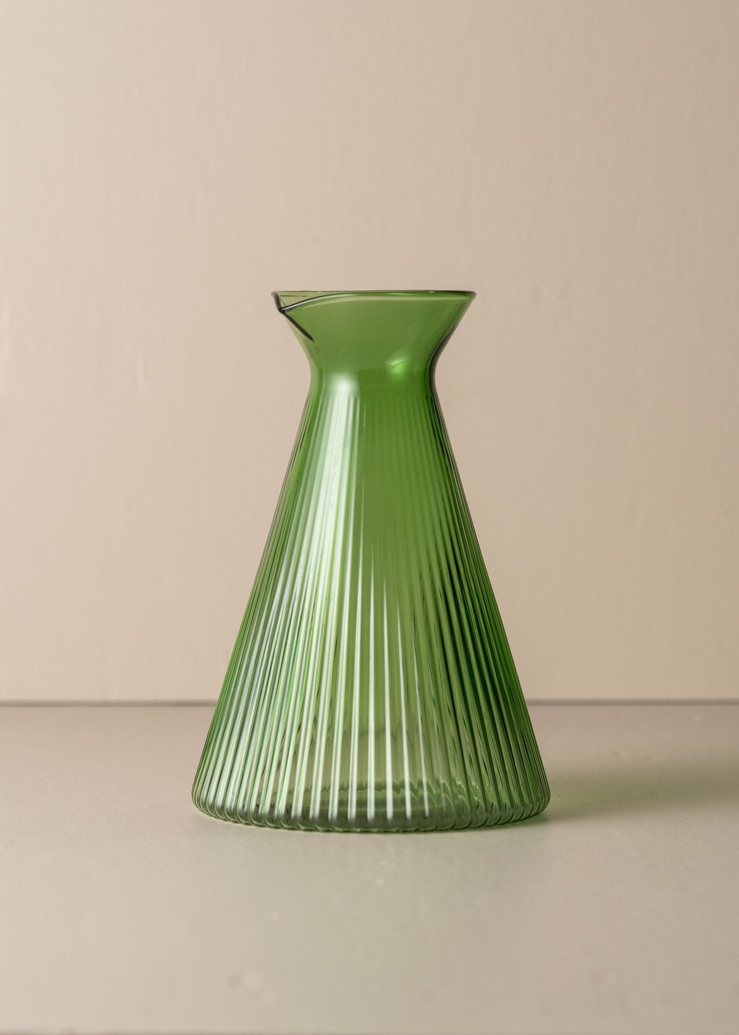 Kairos Angular Carafe | Green