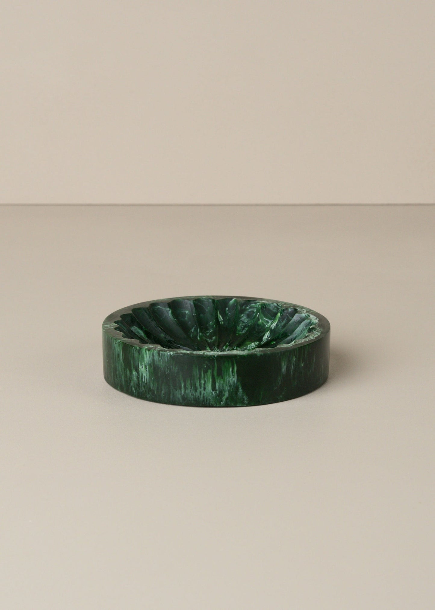 Flow Resin Dish | Dark Jade