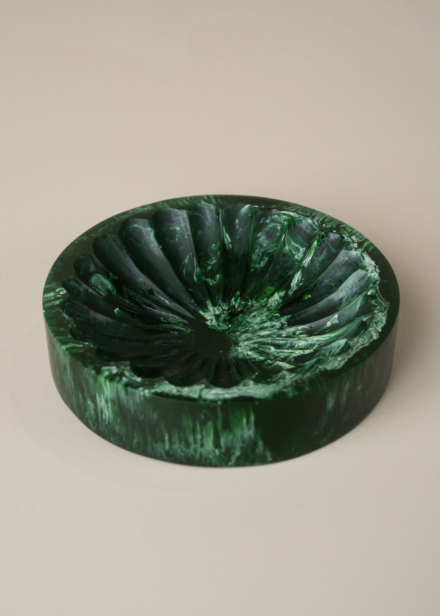 Flow Resin Dish | Dark Jade